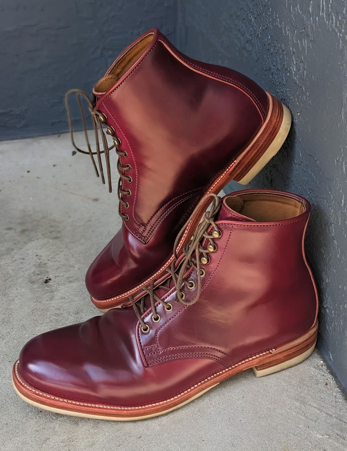 Photo by nikolanottesla on December 4, 2022 of the XBXS Derby Boots in Horween Ultraviolet Shell Cordovan.