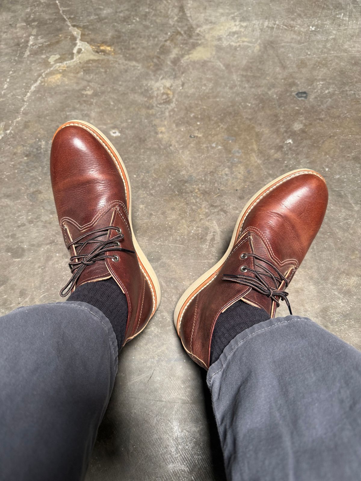 Photo by rb_sampson on June 9, 2025 of the Red Wing Work Chukka in S.B. Foot Briar Oil Slick.