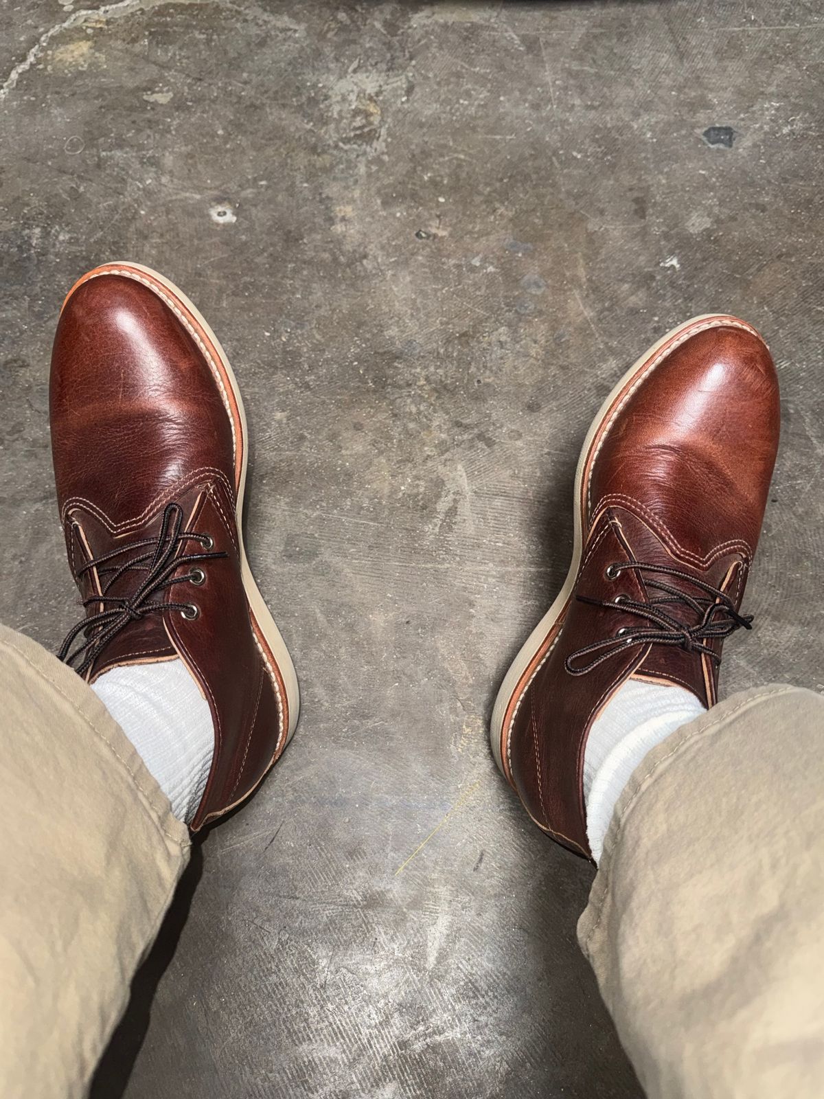 Photo by rb_sampson on July 7, 2025 of the Red Wing Work Chukka in S.B. Foot Briar Oil Slick.