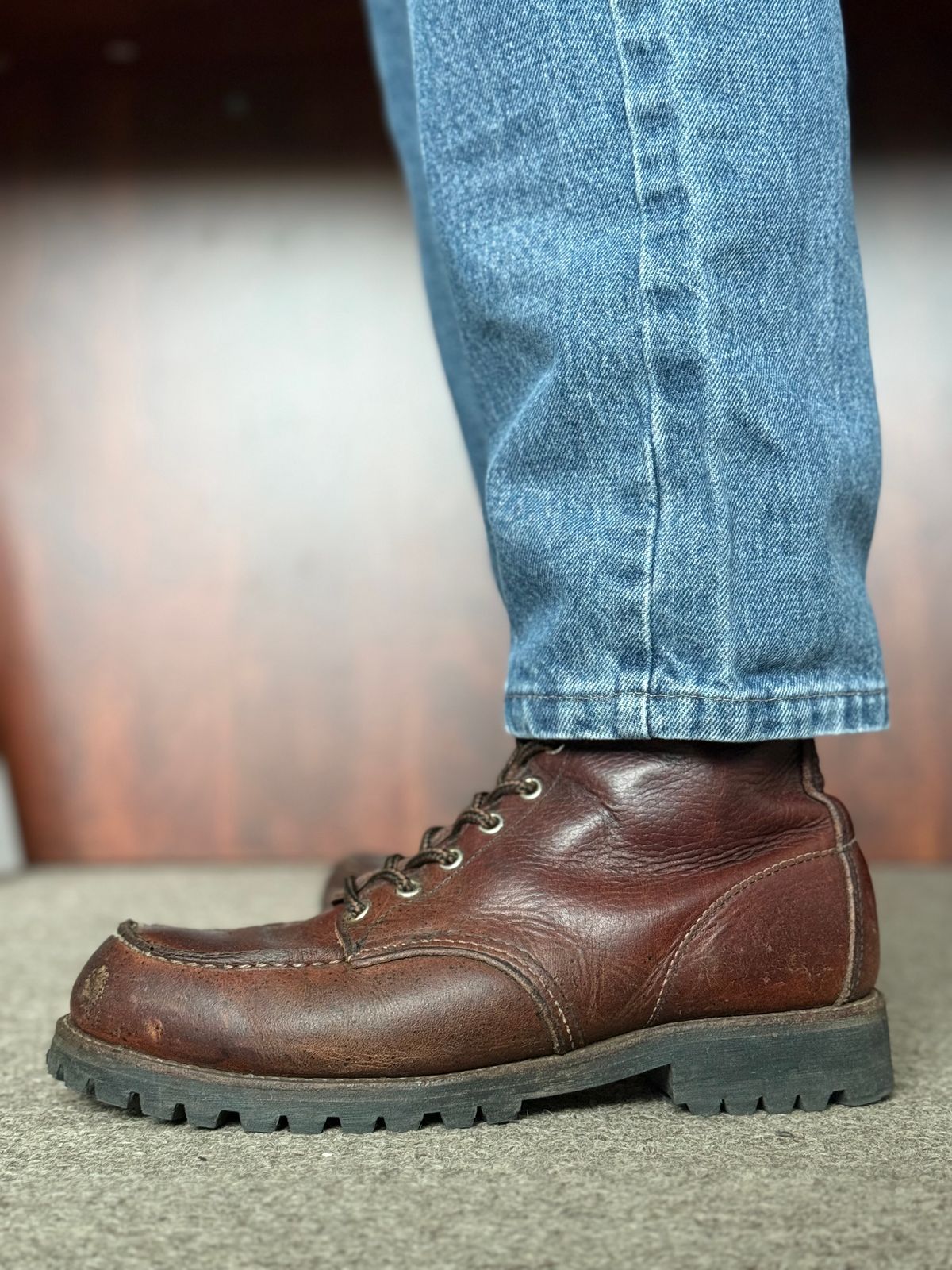 Photo by rb_sampson on March 26, 2025 of the Red Wing 6-Inch Classic Moc in S.B. Foot Briar Oil Slick.