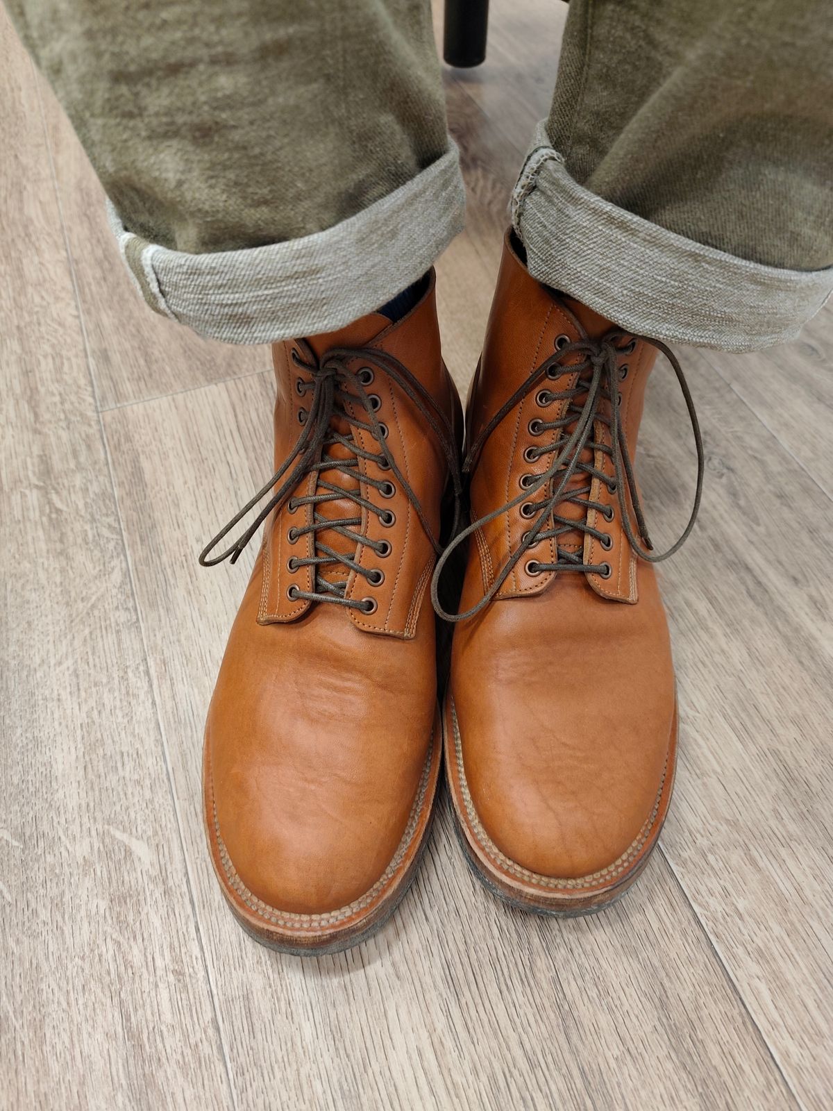 Photo by olgi on October 24, 2025 of the Viberg N1 in Maryam Cuoio Horsebutt.