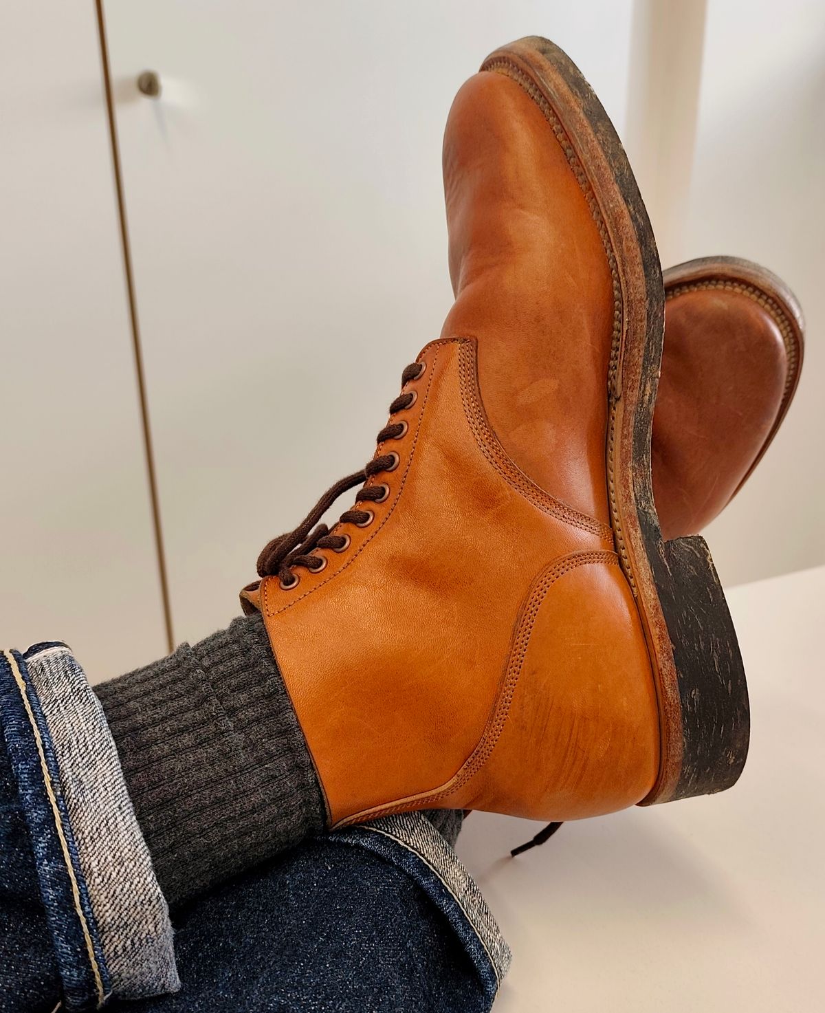 Photo by olgi on April 23, 2026 of the Viberg N1 in Maryam Cuoio Horsebutt.