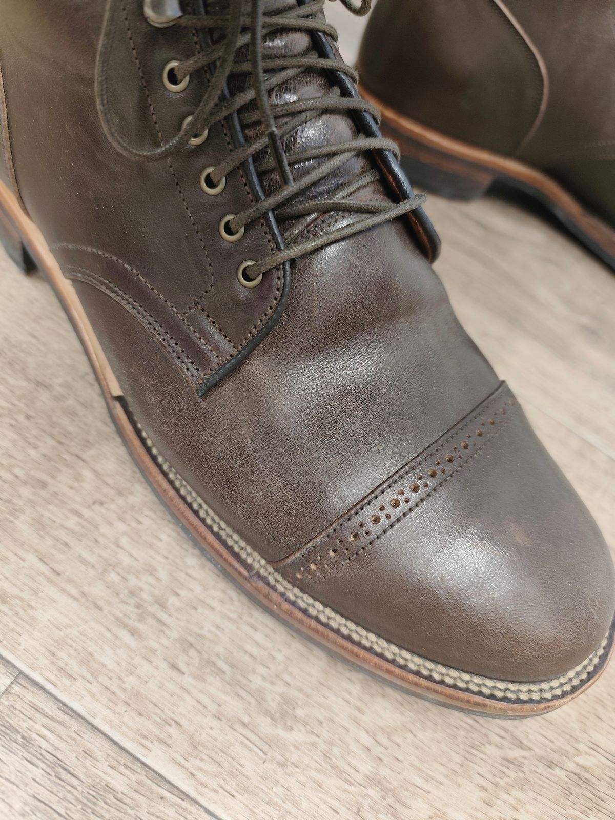 Photo by olgi on October 29, 2025 of the Viberg Service Boot in Maryam Moss Horsebutt.