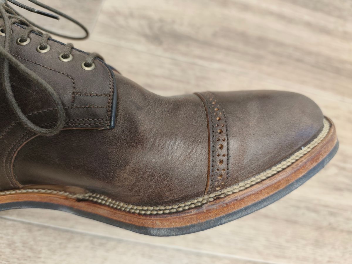 Photo by olgi on October 29, 2025 of the Viberg Service Boot in Maryam Moss Horsebutt.