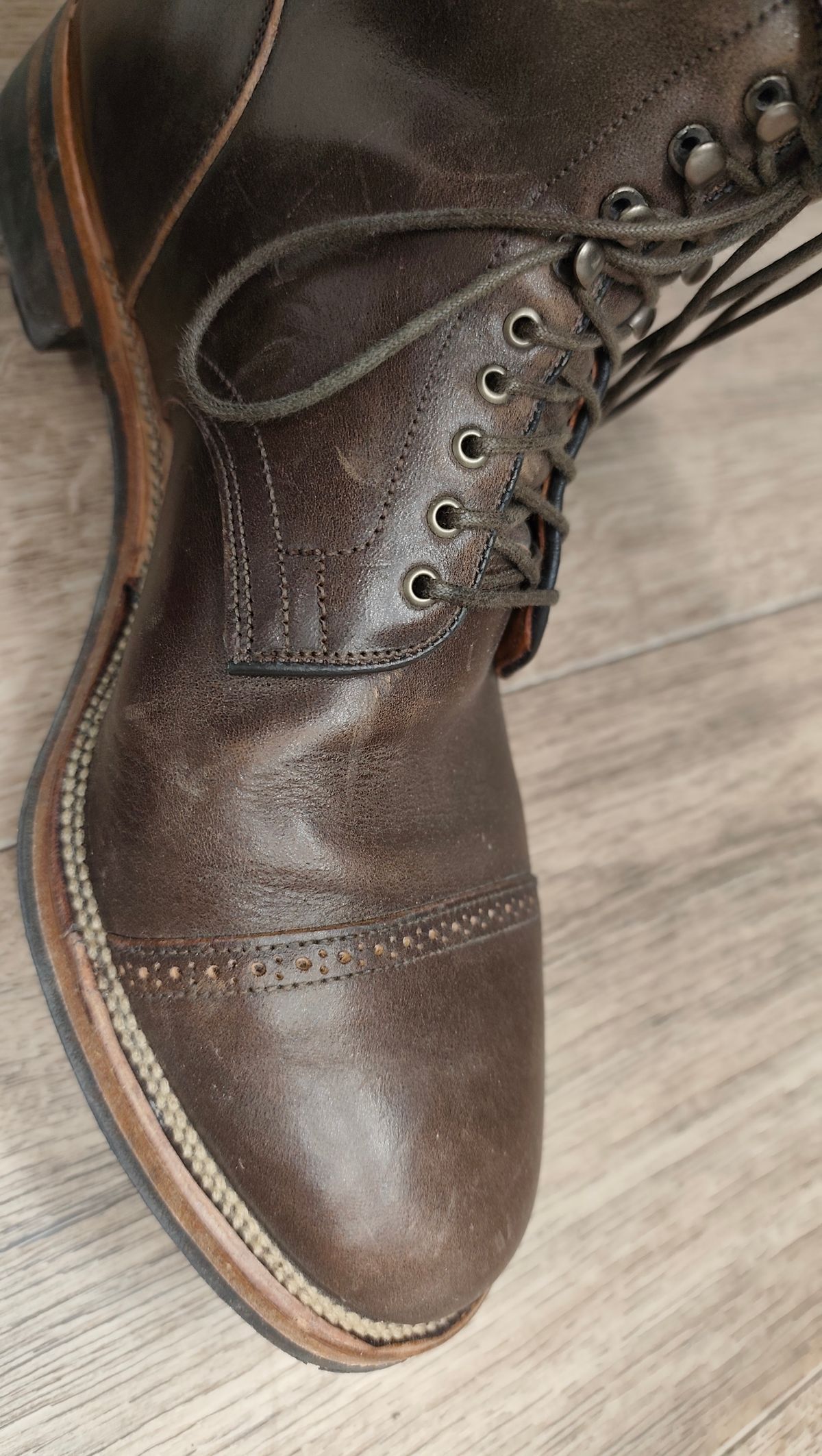 Photo by olgi on November 7, 2025 of the Viberg Service Boot in Maryam Moss Horsebutt.