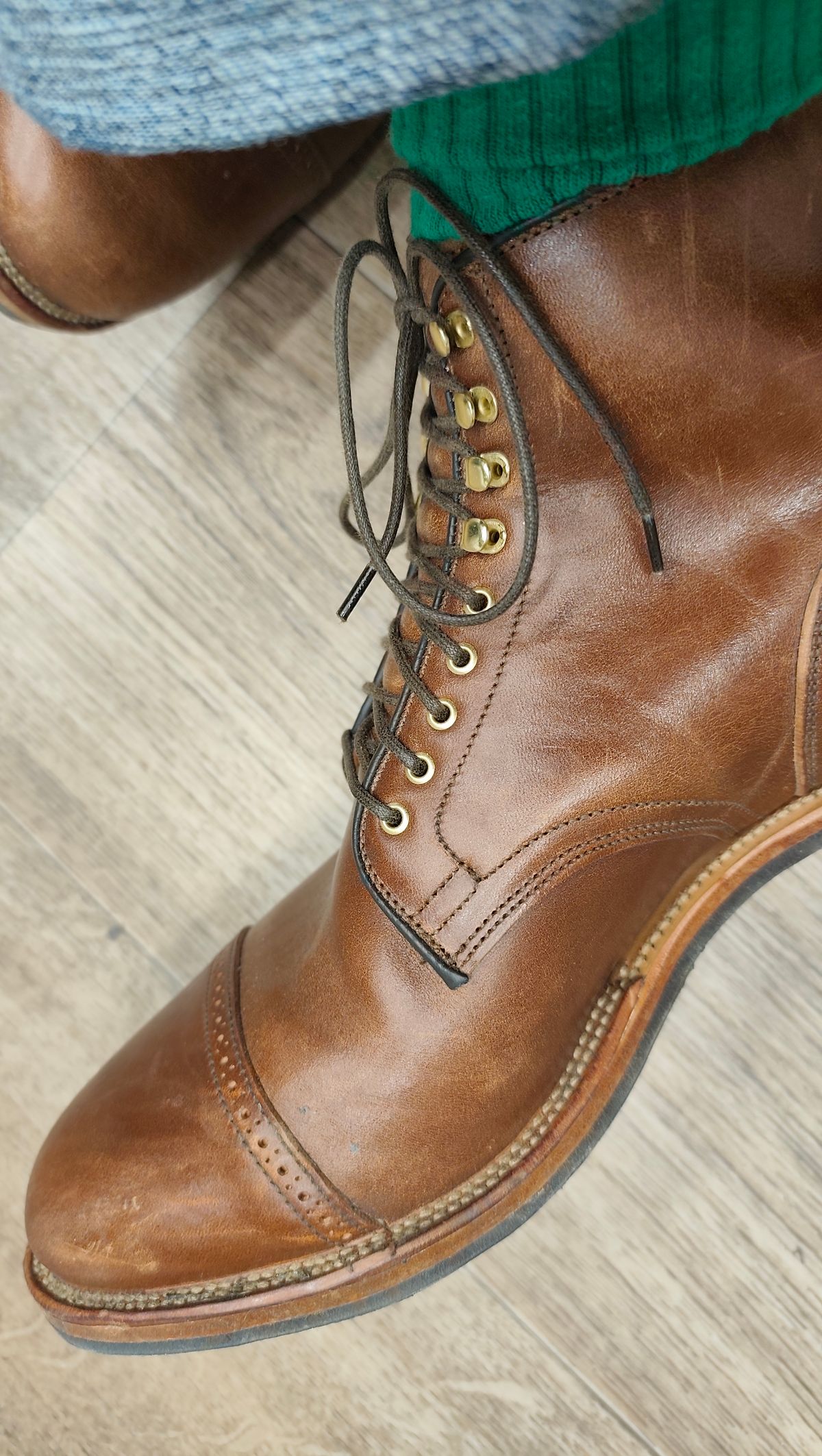 Photo by olgi on November 19, 2025 of the Viberg Service Boot BCT in Maryam Toscanello TPR Horsebutt.