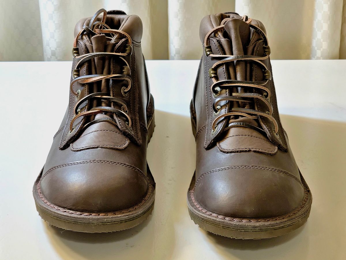 Photo by Elliot on October 1, 2024 of the Jim Green African Ranger in Brown Full Grain.
