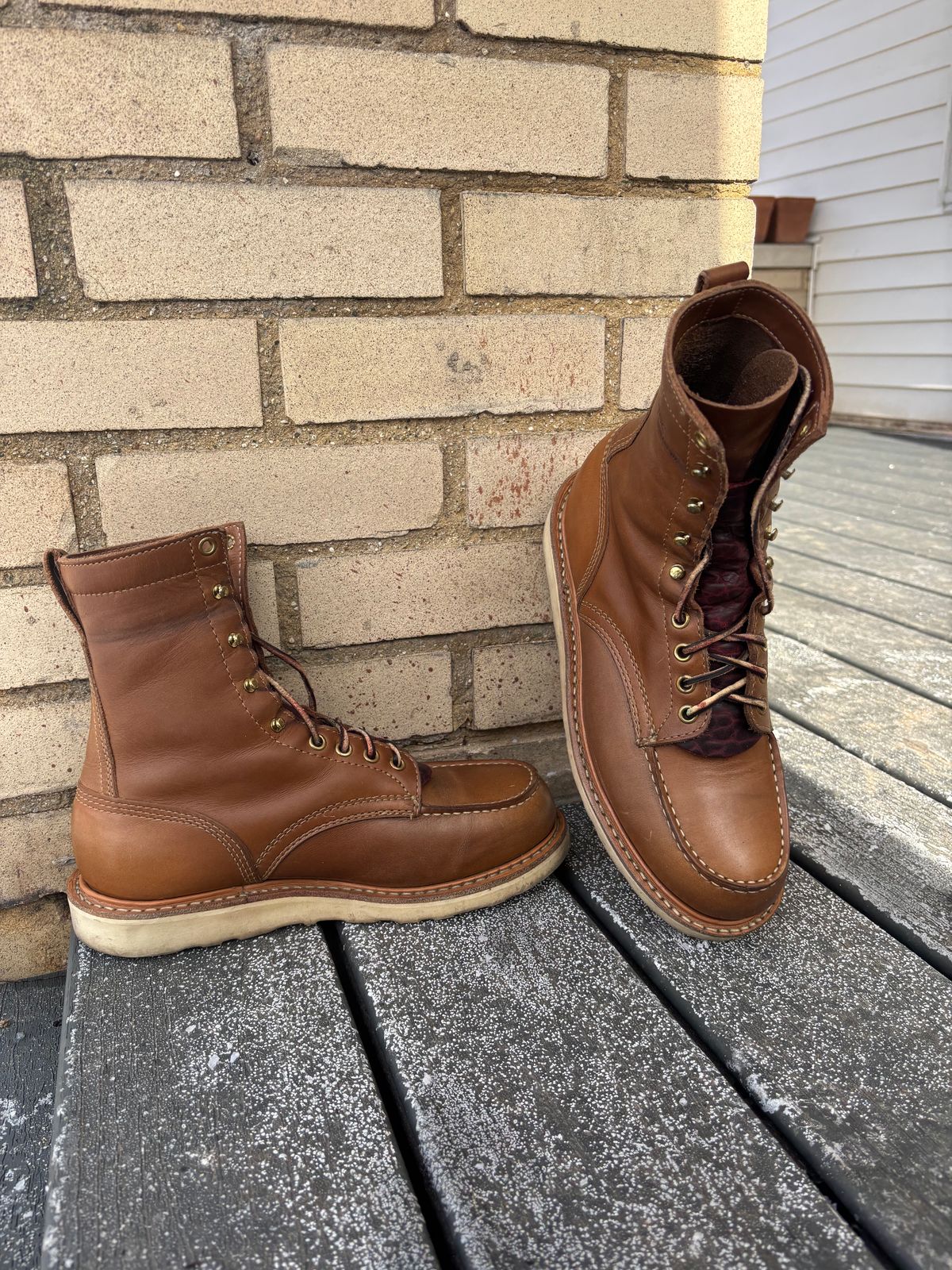 Photo by ZFitzGolf on January 4, 2026 of the White's Perry 8" Select in Seidel Natural Double Shot.