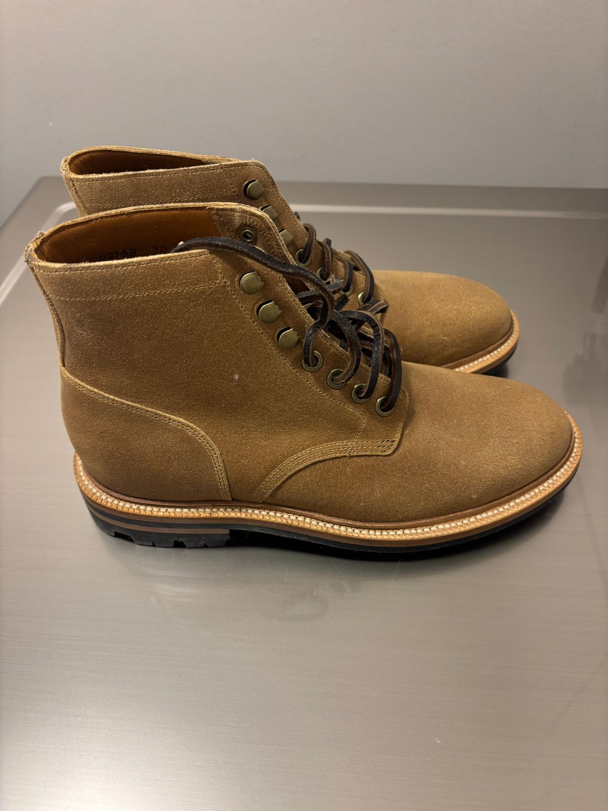 Photo by ZFitzGolf on December 3, 2025 of the Grant Stone Diesel Boot in C.F. Stead Natural Waxy Commander Suede.