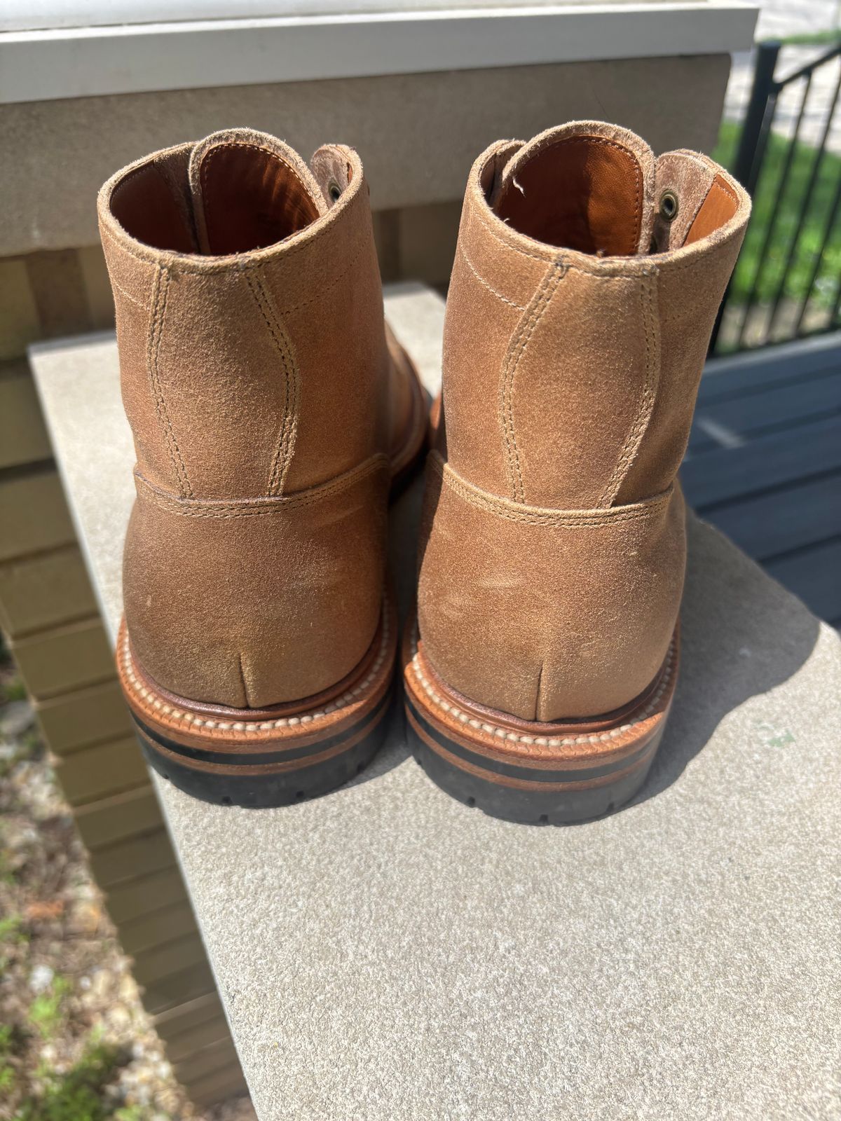 Photo by ZFitzGolf on April 23, 2026 of the Grant Stone Diesel Boot in C.F. Stead Natural Waxy Commander Suede.