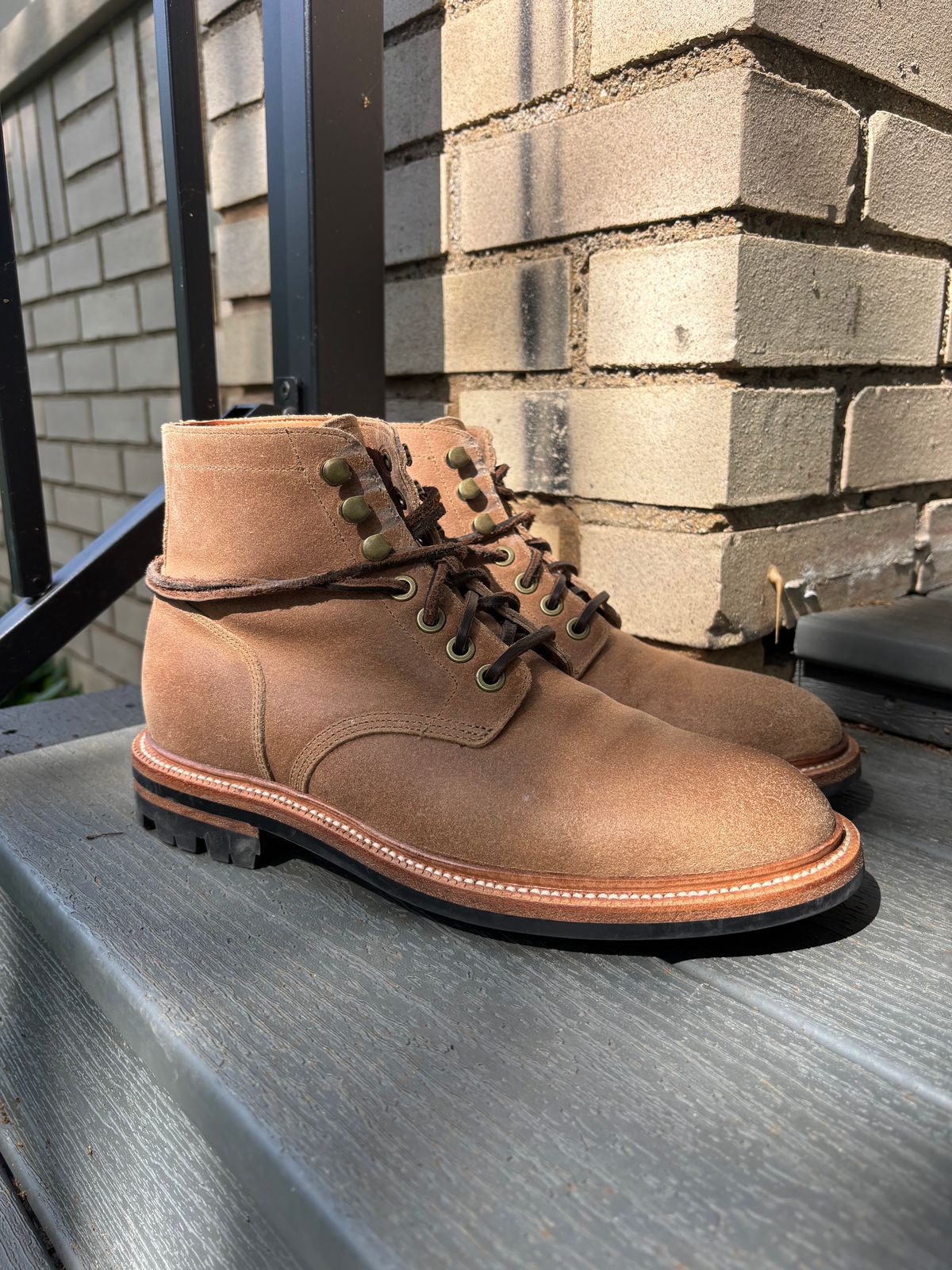 Photo by ZFitzGolf on June 3, 2026 of the Grant Stone Diesel Boot in C.F. Stead Natural Waxy Commander Suede.