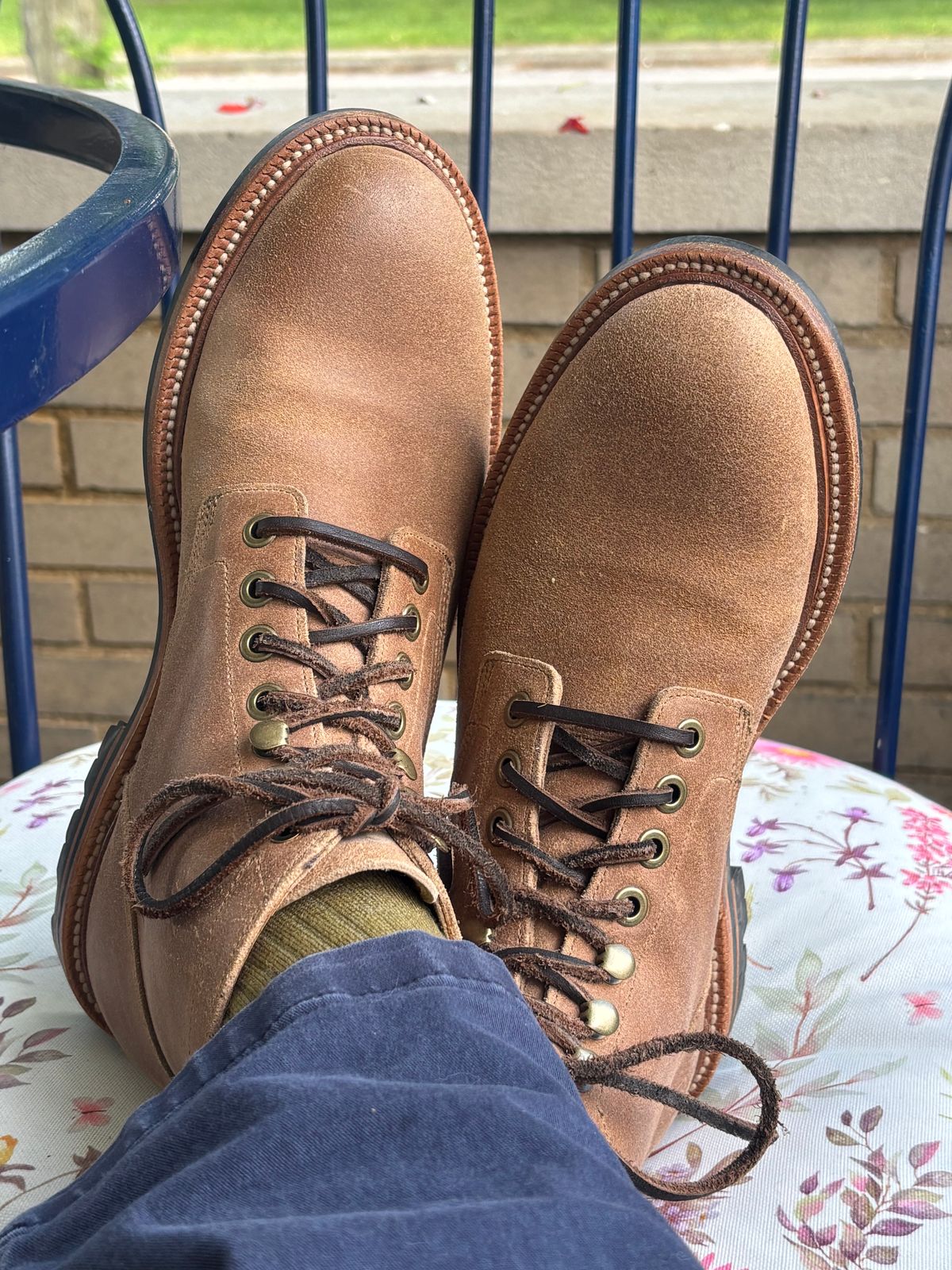 Photo by ZFitzGolf on June 23, 2026 of the Grant Stone Diesel Boot in C.F. Stead Natural Waxy Commander Suede.