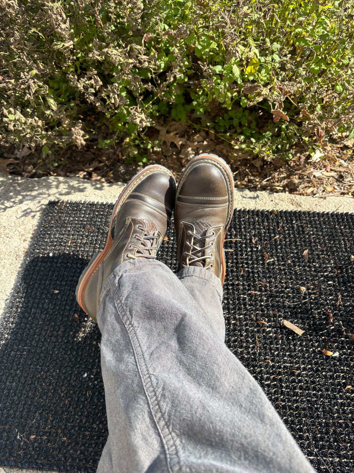 Photo by ZFitzGolf on October 14, 2025 of the White's MP-Sherman Toe Cap in Horween Olive Waxed Flesh.