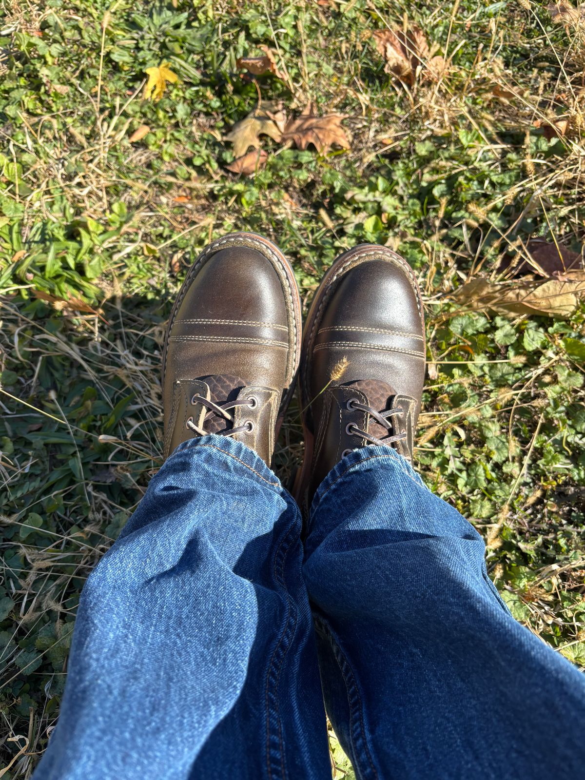 Photo by ZFitzGolf on October 29, 2025 of the White's MP-Sherman Toe Cap in Horween Olive Waxed Flesh.