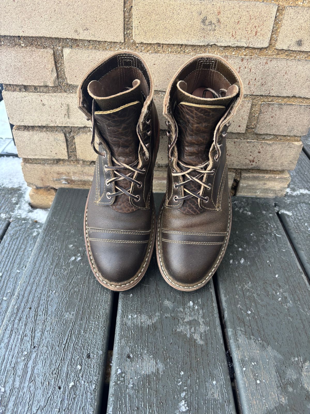 Photo by ZFitzGolf on January 2, 2026 of the White's MP-Sherman Toe Cap in Horween Olive Waxed Flesh.