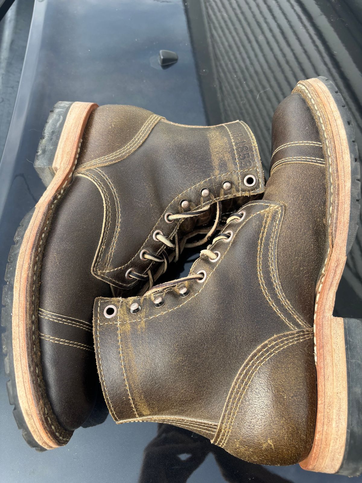 Photo by ZFitzGolf on April 2, 2026 of the White's MP-Sherman Toe Cap in Horween Olive Waxed Flesh.