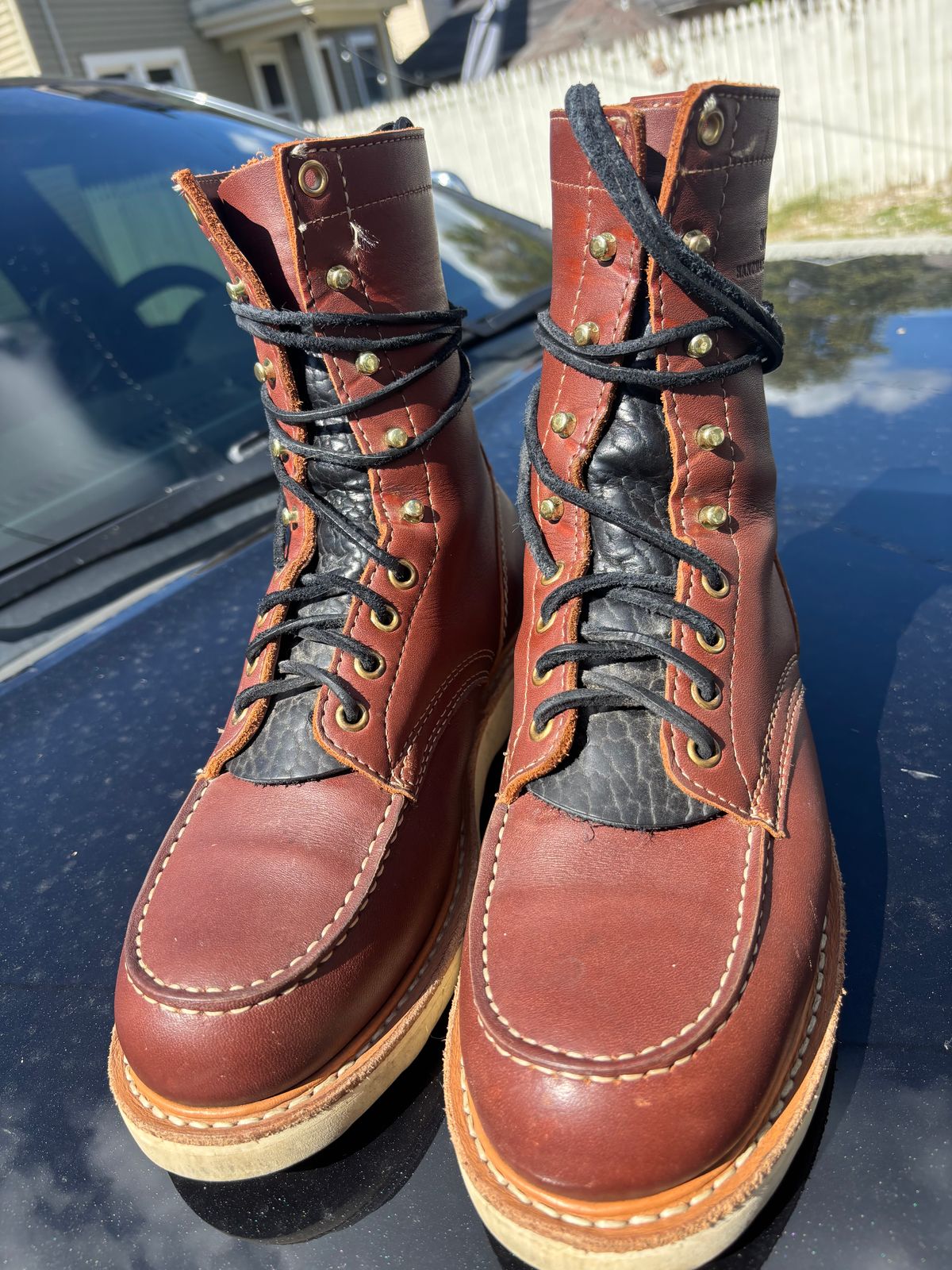 Photo by ZFitzGolf on September 26, 2025 of the White's Perry 8" in Seidel Red Dog Oil Tan.