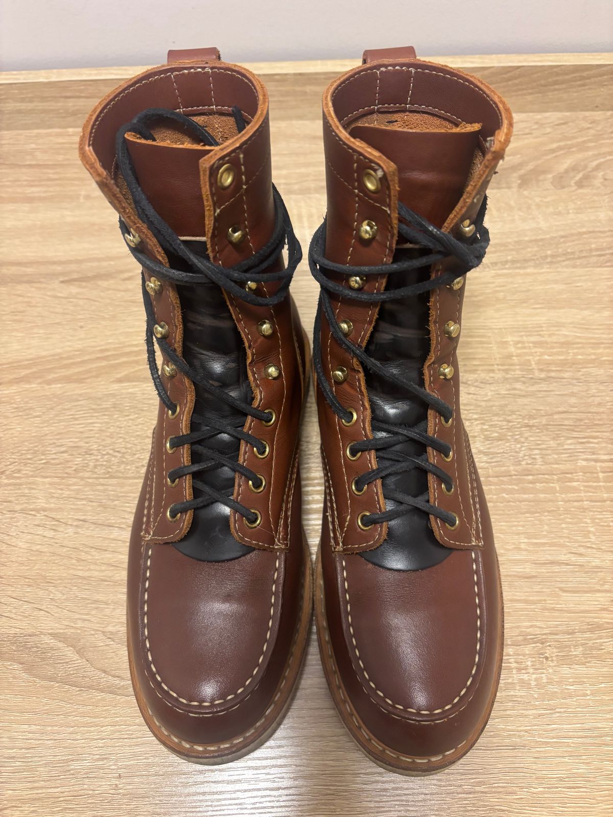 Photo by ZFitzGolf on March 29, 2026 of the White's Perry 8" in Seidel Red Dog Oil Tan.