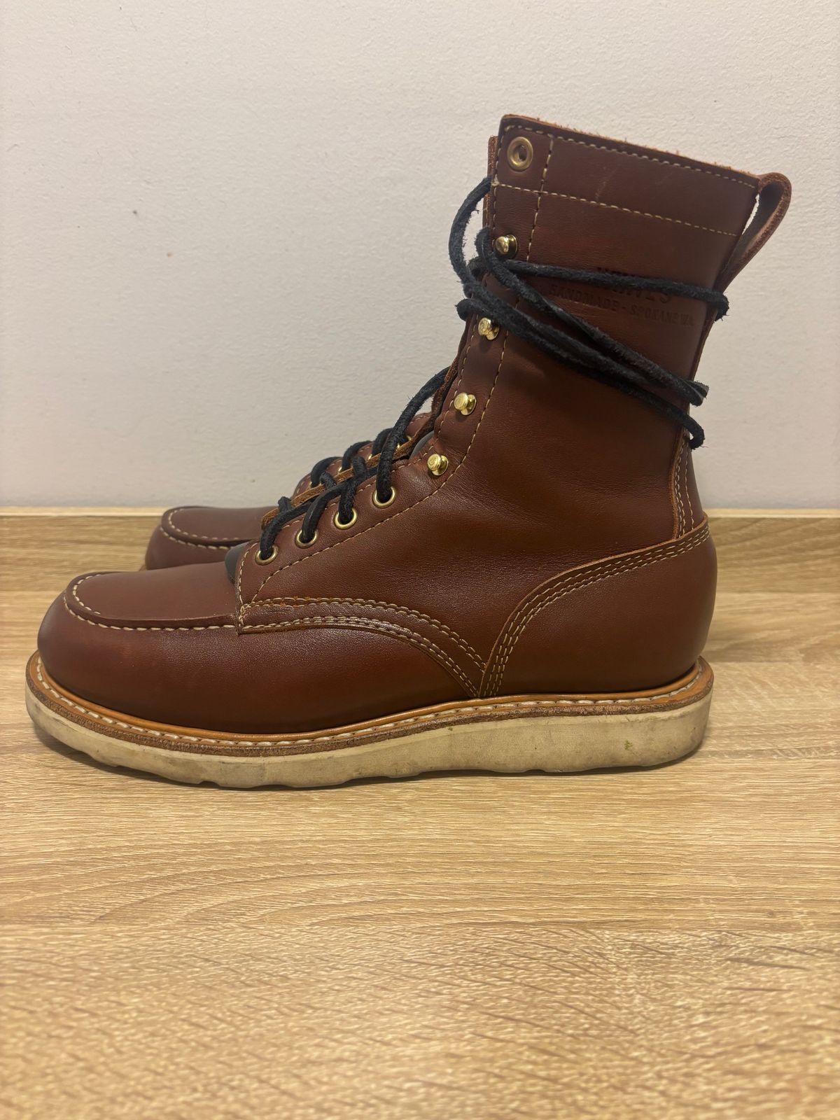 Photo by ZFitzGolf on March 29, 2026 of the White's Perry 8" in Seidel Red Dog Oil Tan.