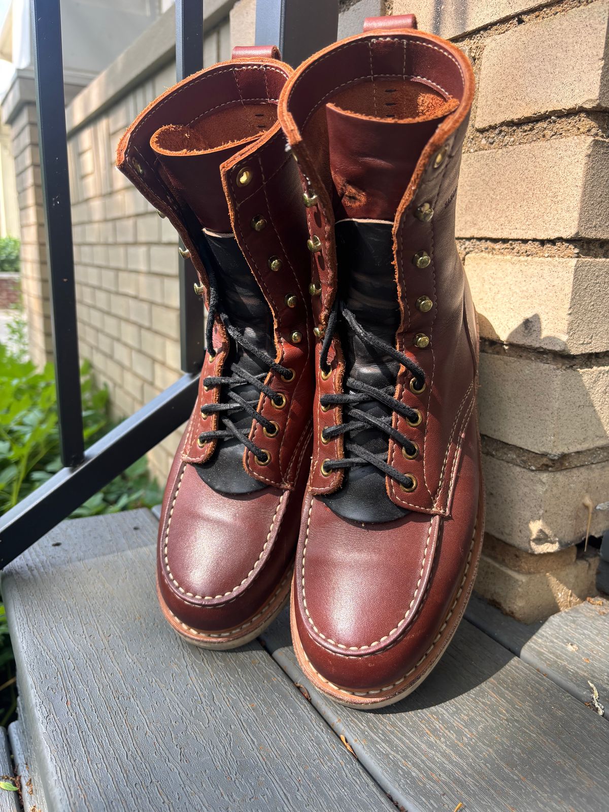 Photo by ZFitzGolf on June 9, 2026 of the White's Perry 8" in Seidel Red Dog Oil Tan.