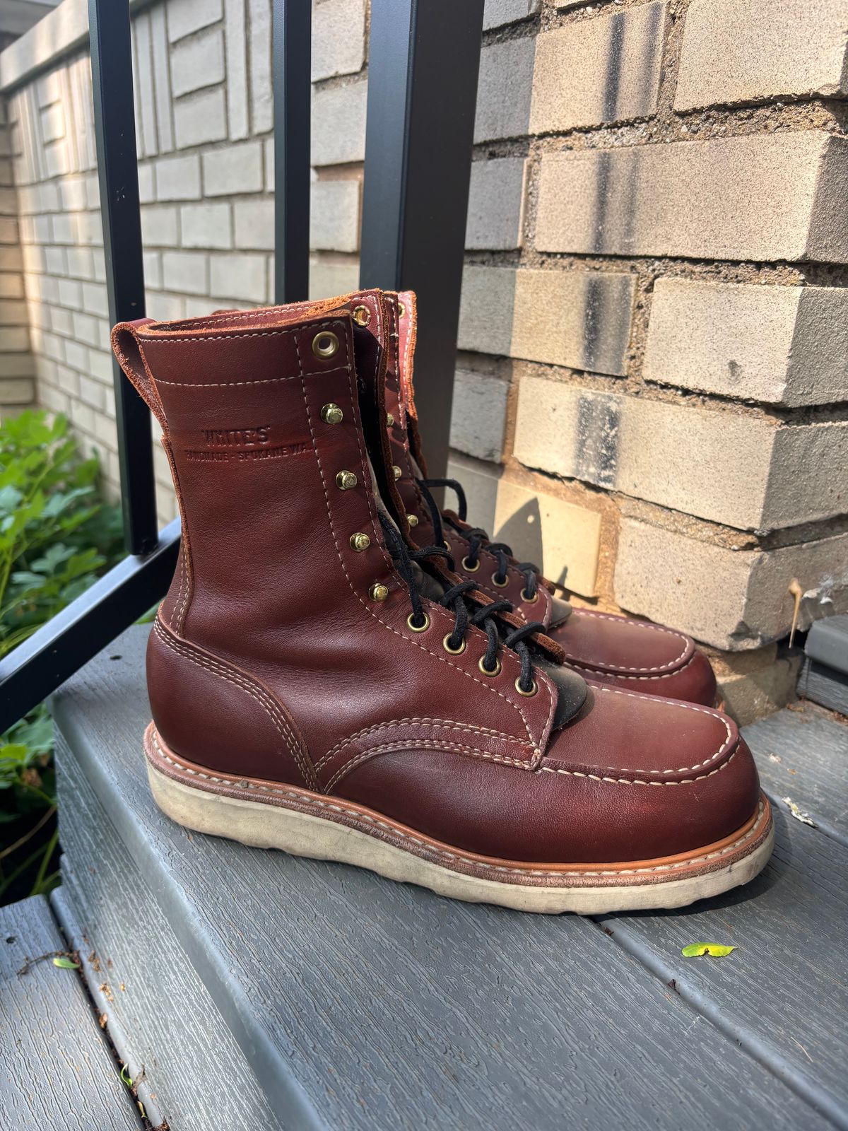 Photo by ZFitzGolf on June 9, 2026 of the White's Perry 8" in Seidel Red Dog Oil Tan.