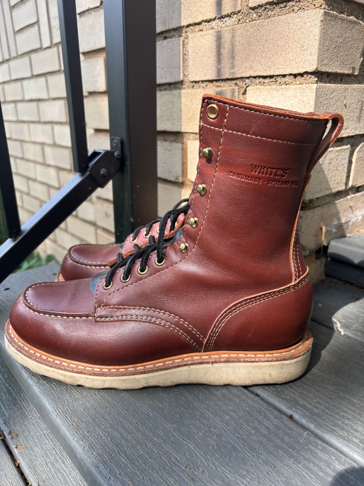 Photo by ZFitzGolf on June 9, 2026 of the White's Perry 8" in Seidel Red Dog Oil Tan.