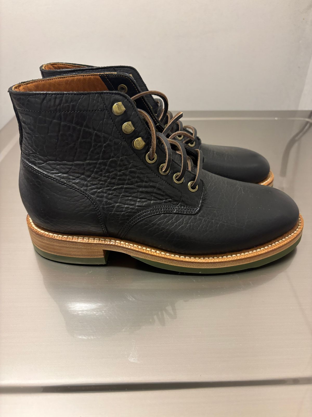 Photo by ZFitzGolf on December 3, 2025 of the Grant Stone Diesel Boot in Seidel Black Bison.