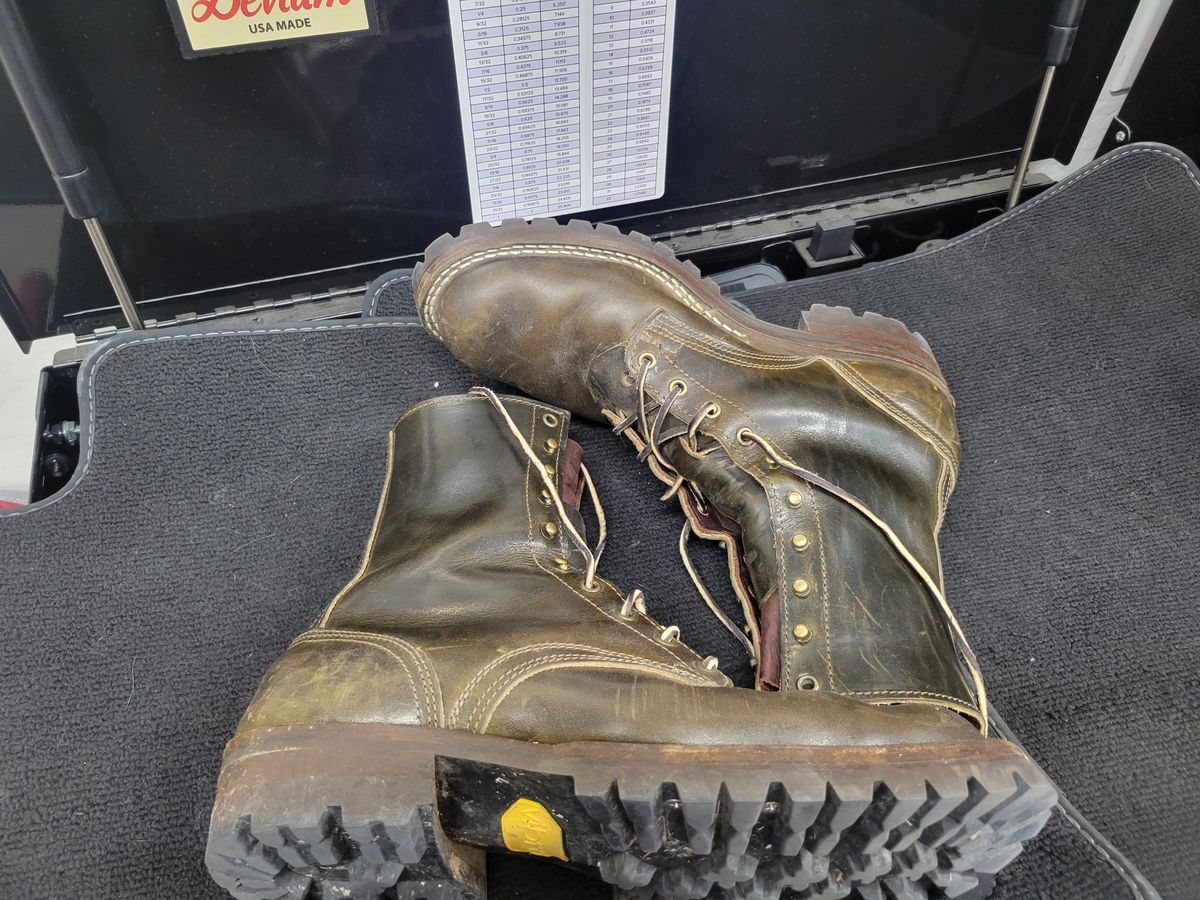 Photo by Cecilk on December 2, 2025 of the Nicks MTO in Wickett & Craig Olive Double Stuffed.