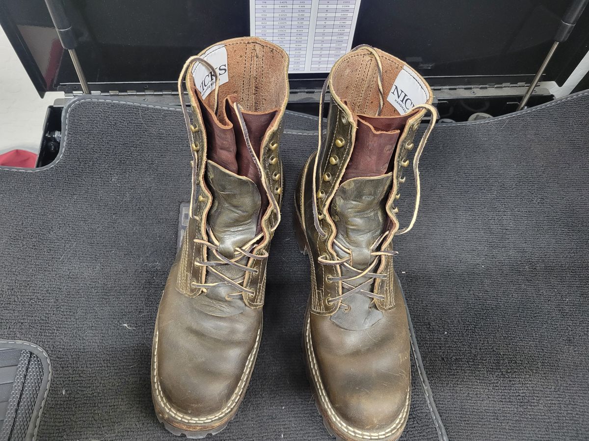 Photo by Cecilk on December 2, 2025 of the Nicks MTO in Wickett & Craig Olive Double Stuffed.