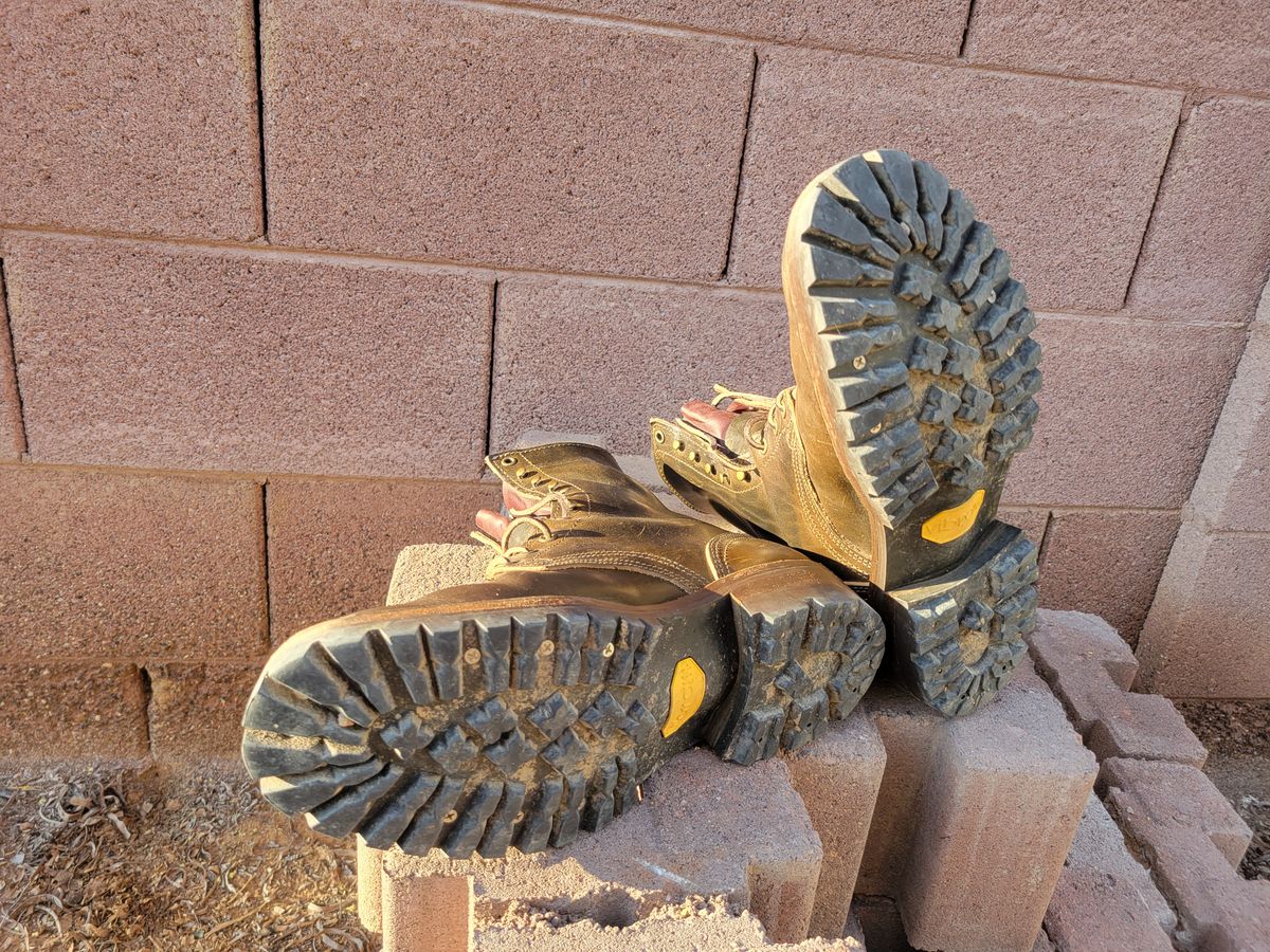 Photo by Cecilk on January 2, 2026 of the Nicks MTO in Wickett & Craig Olive Double Stuffed.