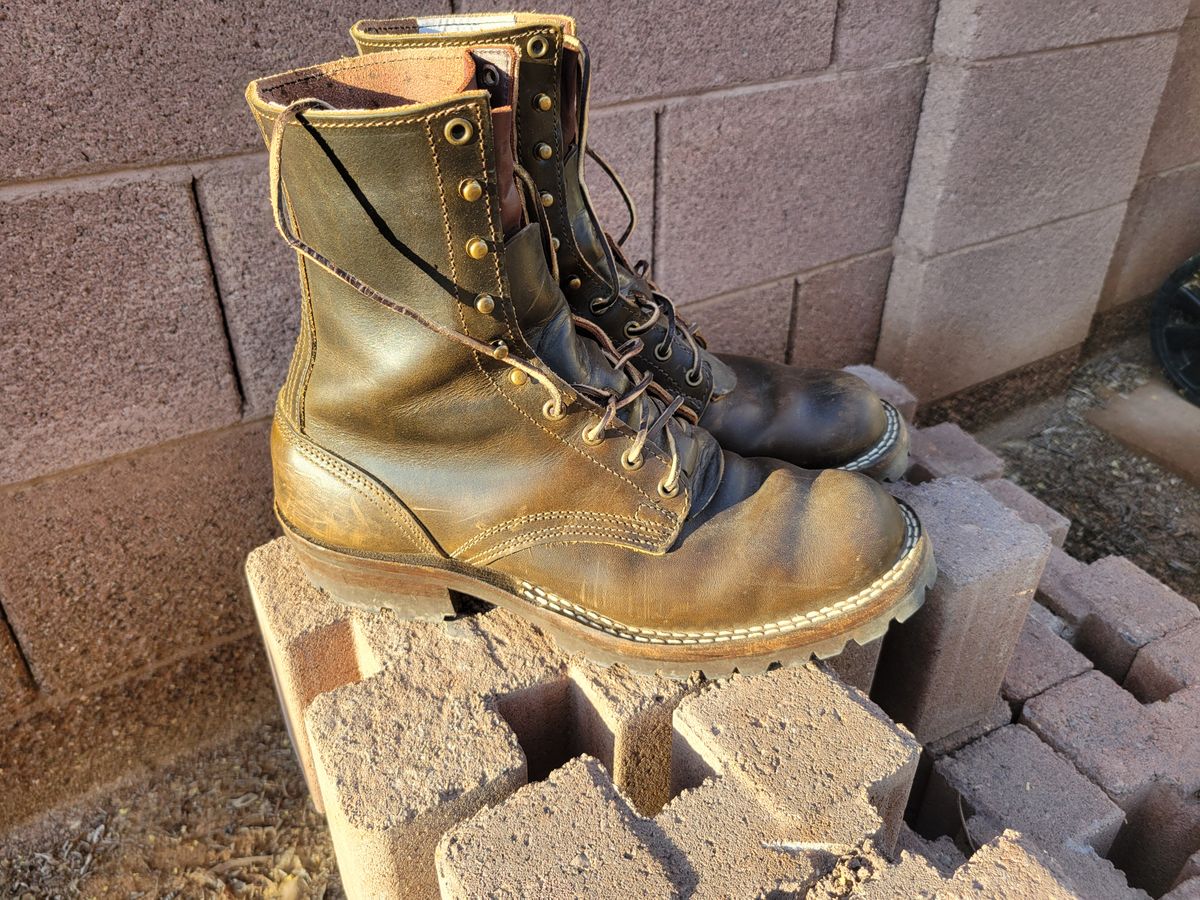 Photo by Cecilk on January 2, 2026 of the Nicks MTO in Wickett & Craig Olive Double Stuffed.