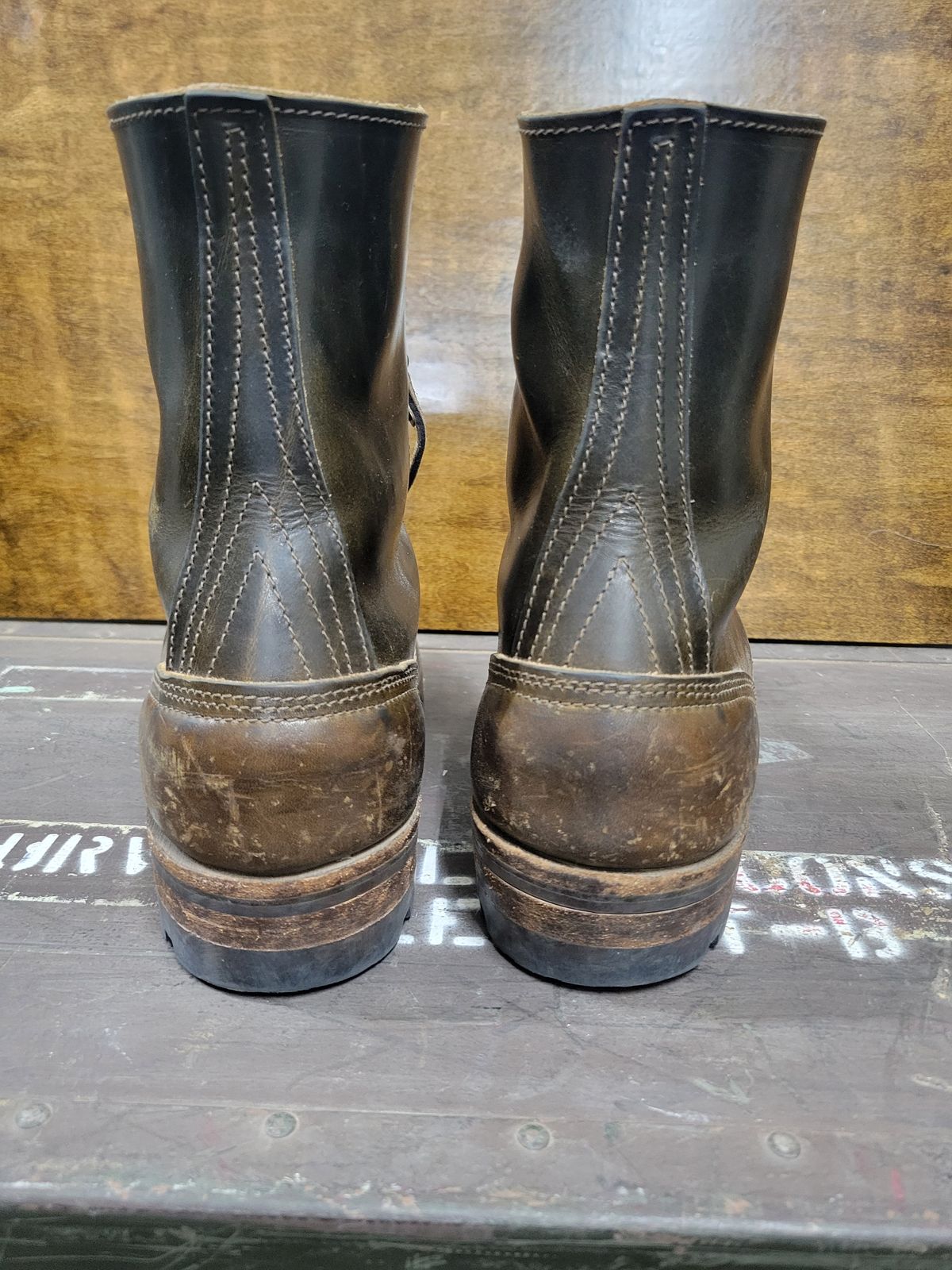 Photo by Cecilk on April 2, 2026 of the Nicks MTO in Wickett & Craig Olive Double Stuffed.