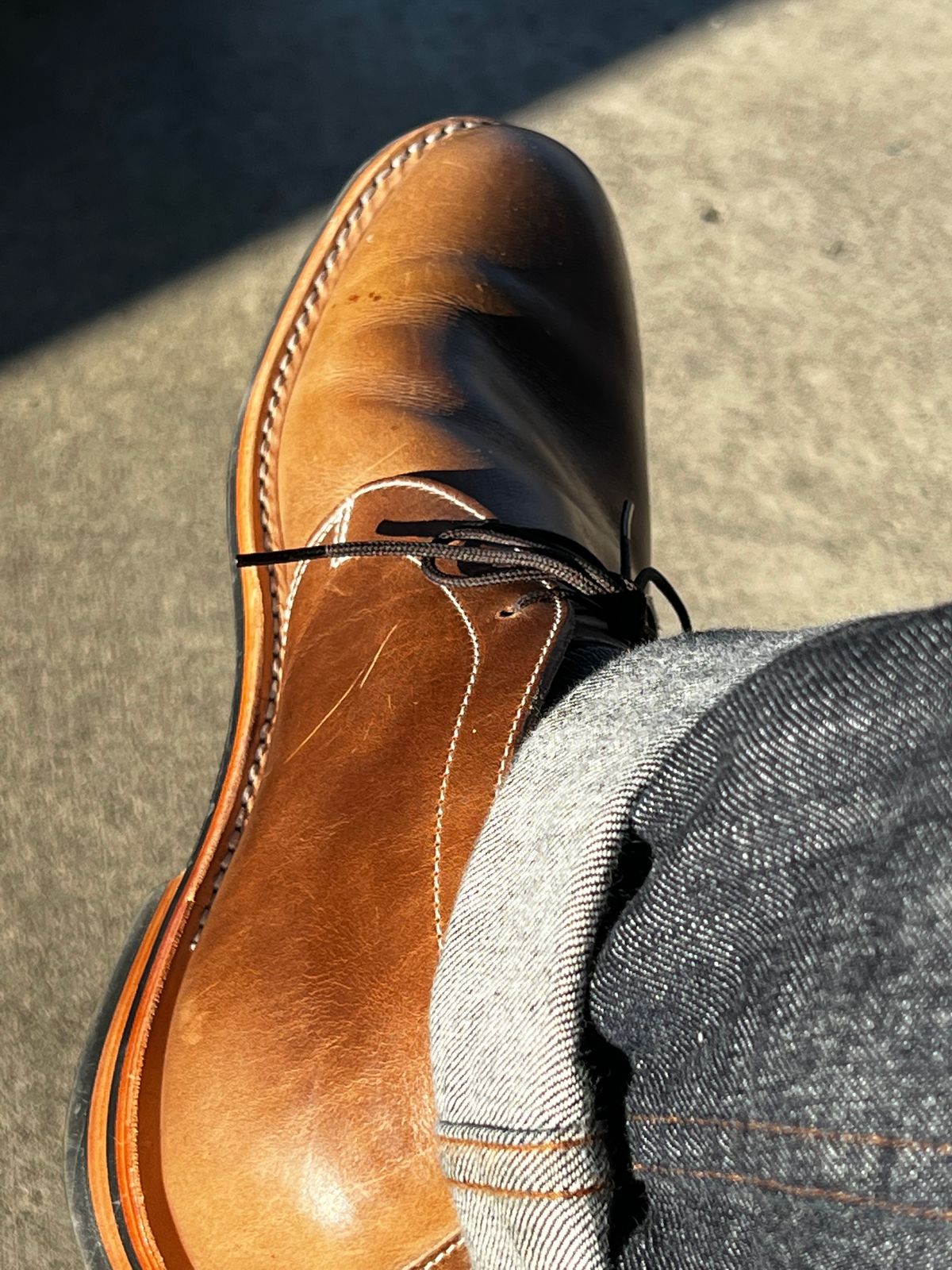 Photo by congressmancuff on November 13, 2022 of the White's Kinney Chukka in Horween Natural Chromexcel.