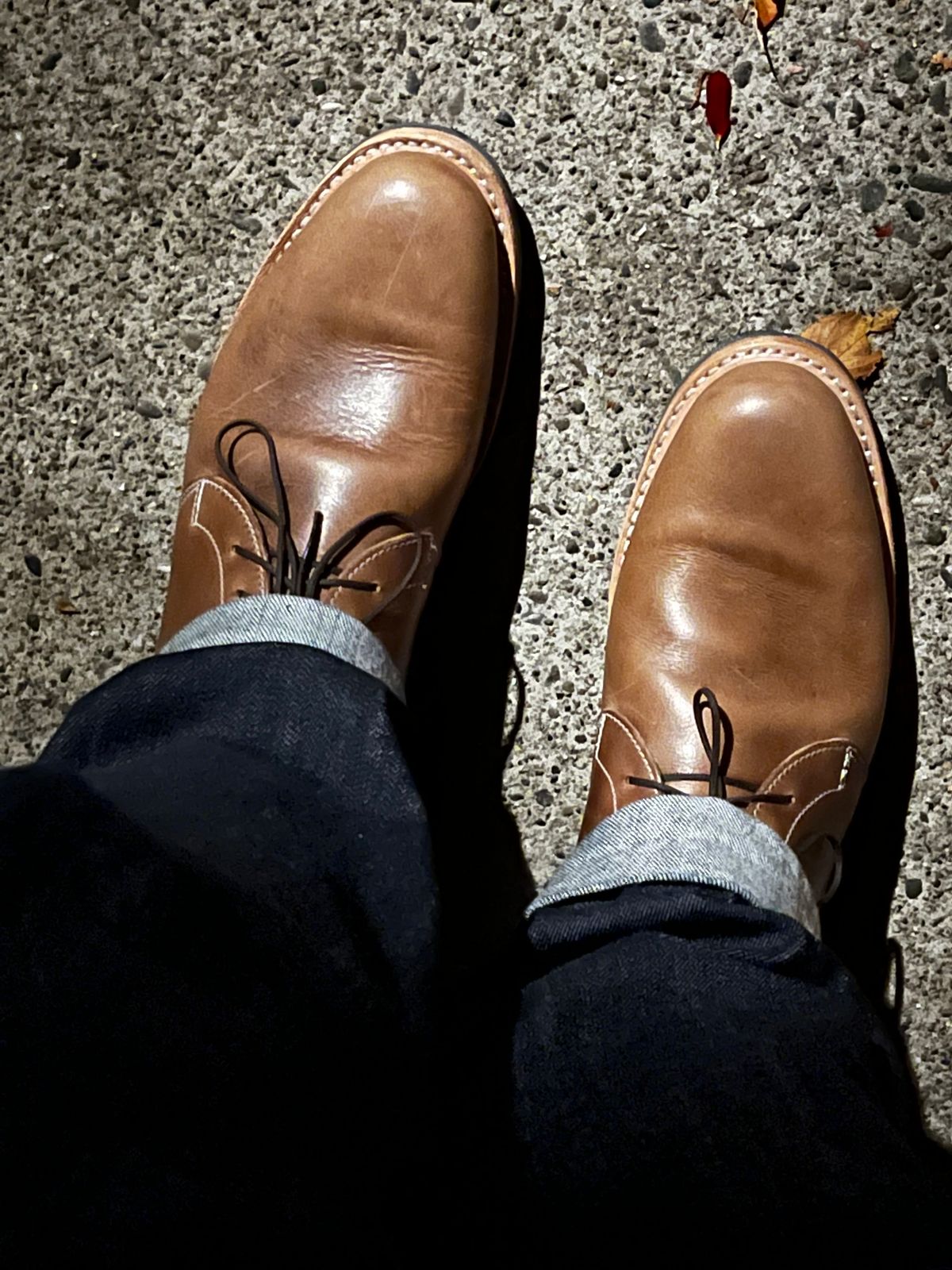 Photo by congressmancuff on November 19, 2022 of the White's Kinney Chukka in Horween Natural Chromexcel.