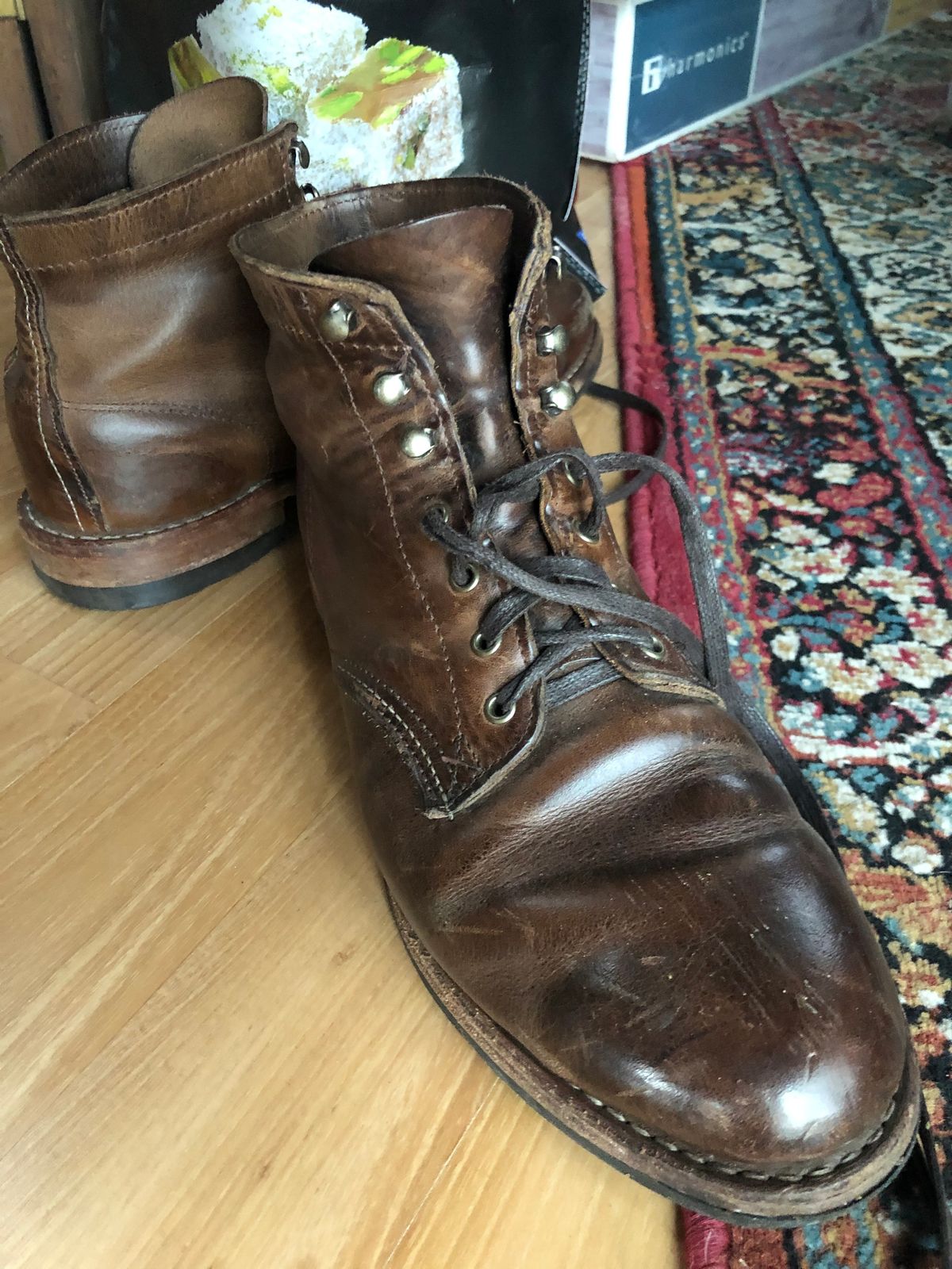 Photo by congressmancuff on December 27, 2019 of the Wolverine 1000 Mile Evans Boot in Horween Stone Chromexcel.