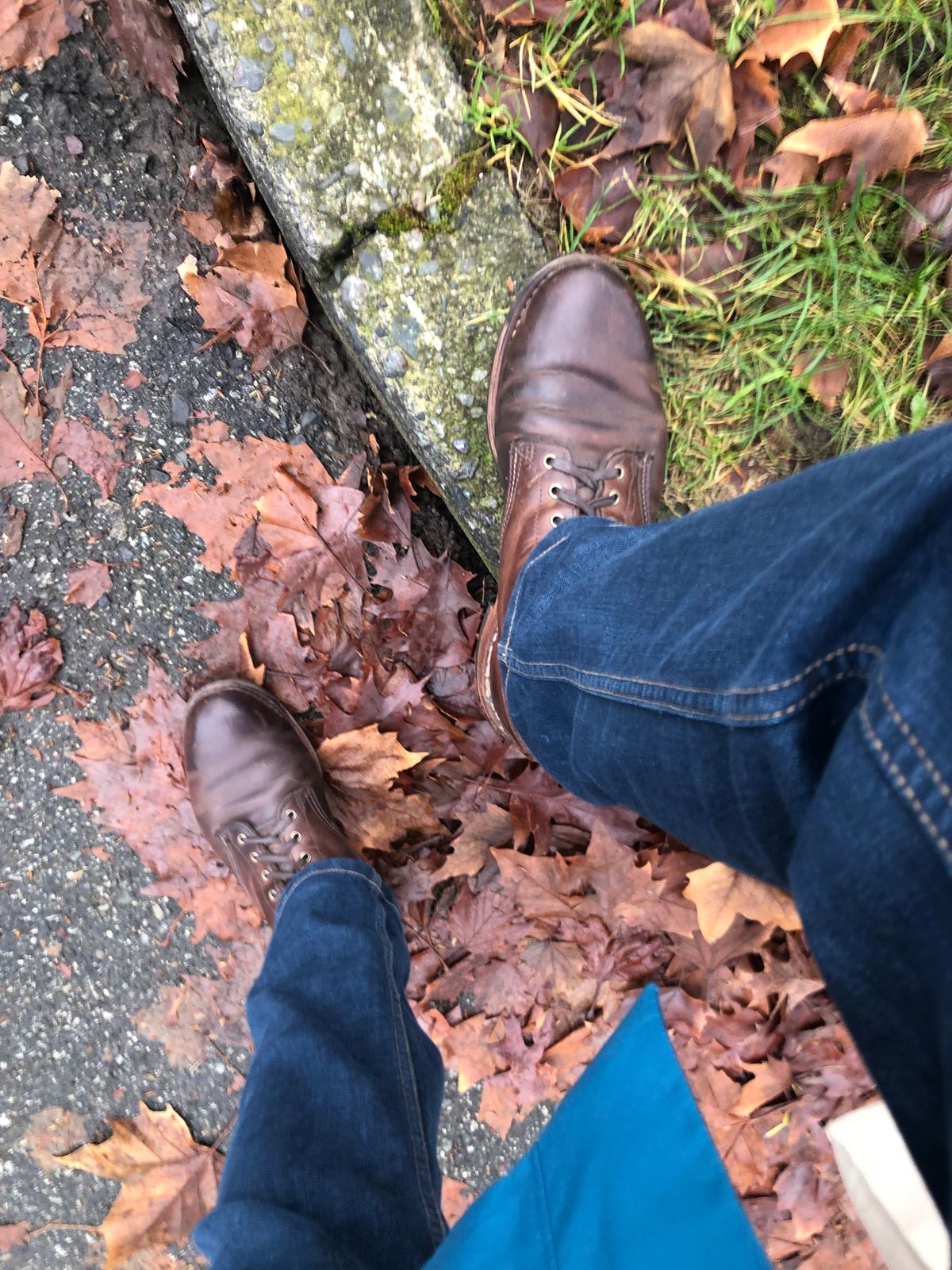 Photo by congressmancuff on December 19, 2020 of the Wolverine 1000 Mile Evans Boot in Horween Stone Chromexcel.