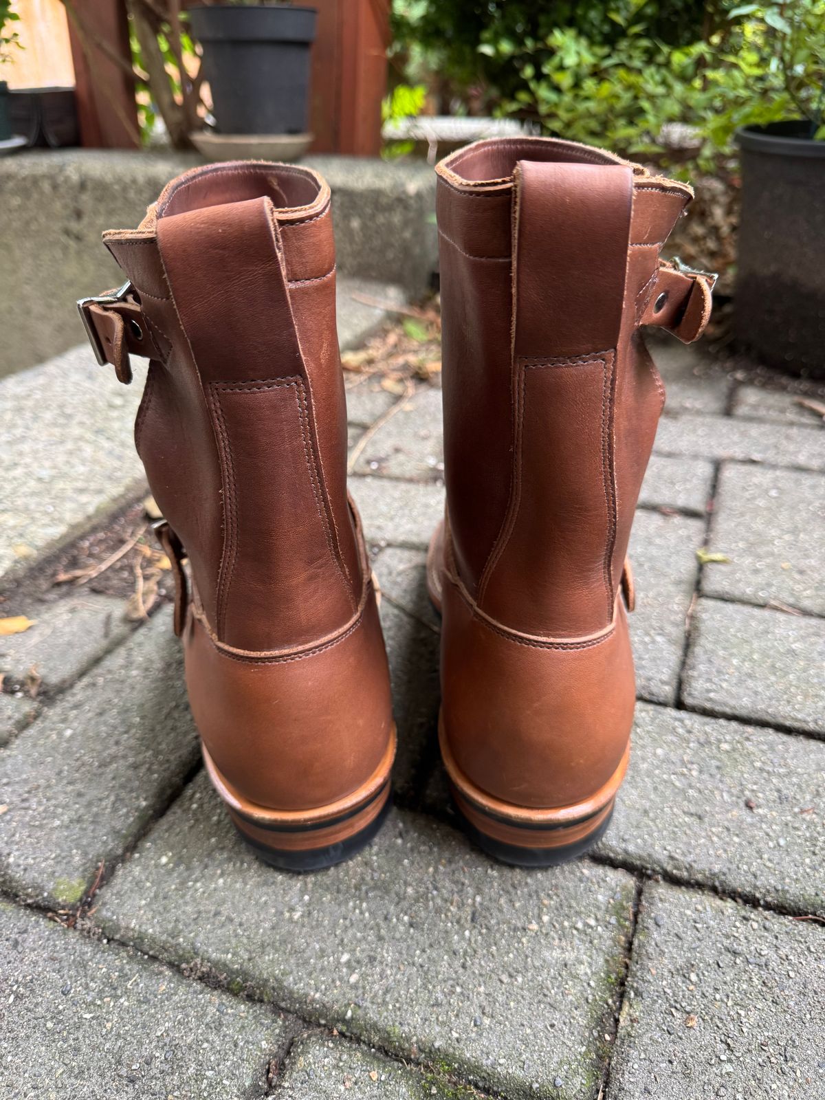 Photo by congressmancuff on October 3, 2025 of the Viberg Engineer in Horween Crust Chromexcel.