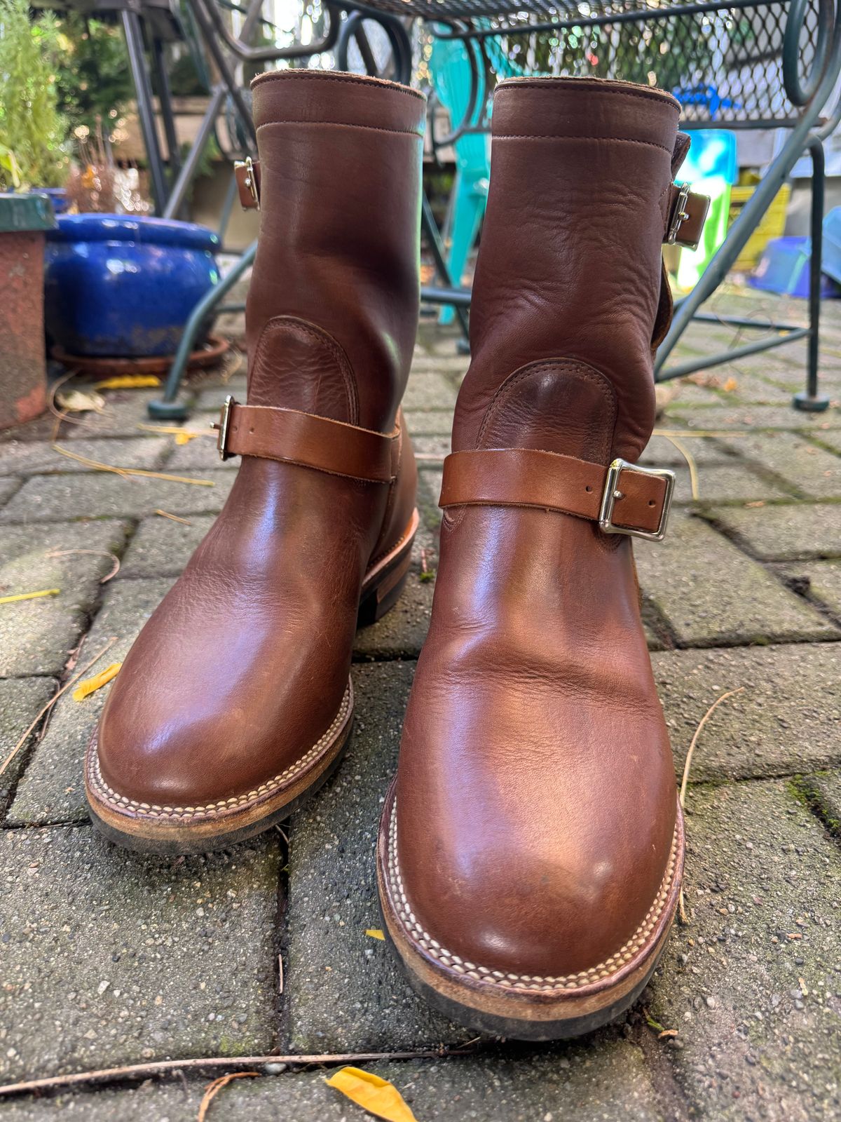 Photo by congressmancuff on November 4, 2025 of the Viberg Engineer in Horween Crust Chromexcel.