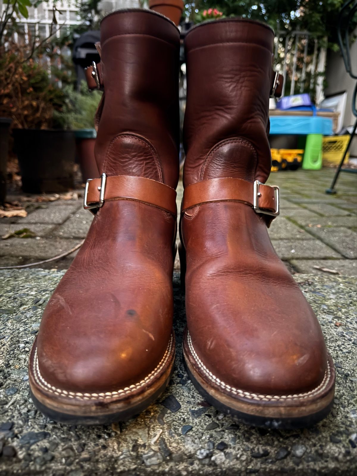 Photo by congressmancuff on February 6, 2026 of the Viberg Engineer in Horween Crust Chromexcel.