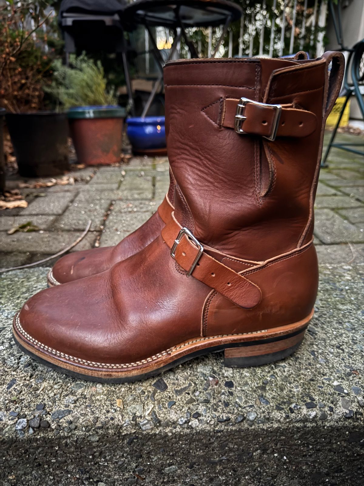 Photo by congressmancuff on February 6, 2026 of the Viberg Engineer in Horween Crust Chromexcel.