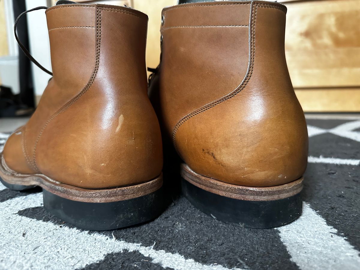 Photo by bbart on January 31, 2025 of the Viberg Service Boot BCT in Horween Oak Chromepak.