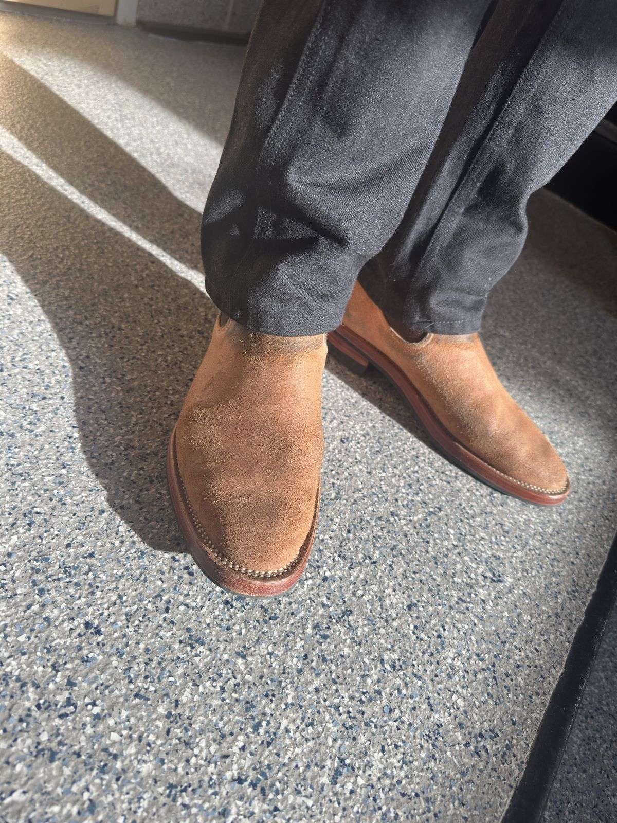 Photo by bbart on October 25, 2025 of the Briselblack The Seventh Chelsea Boot in Maryam Natural Horsebutt Roughout.