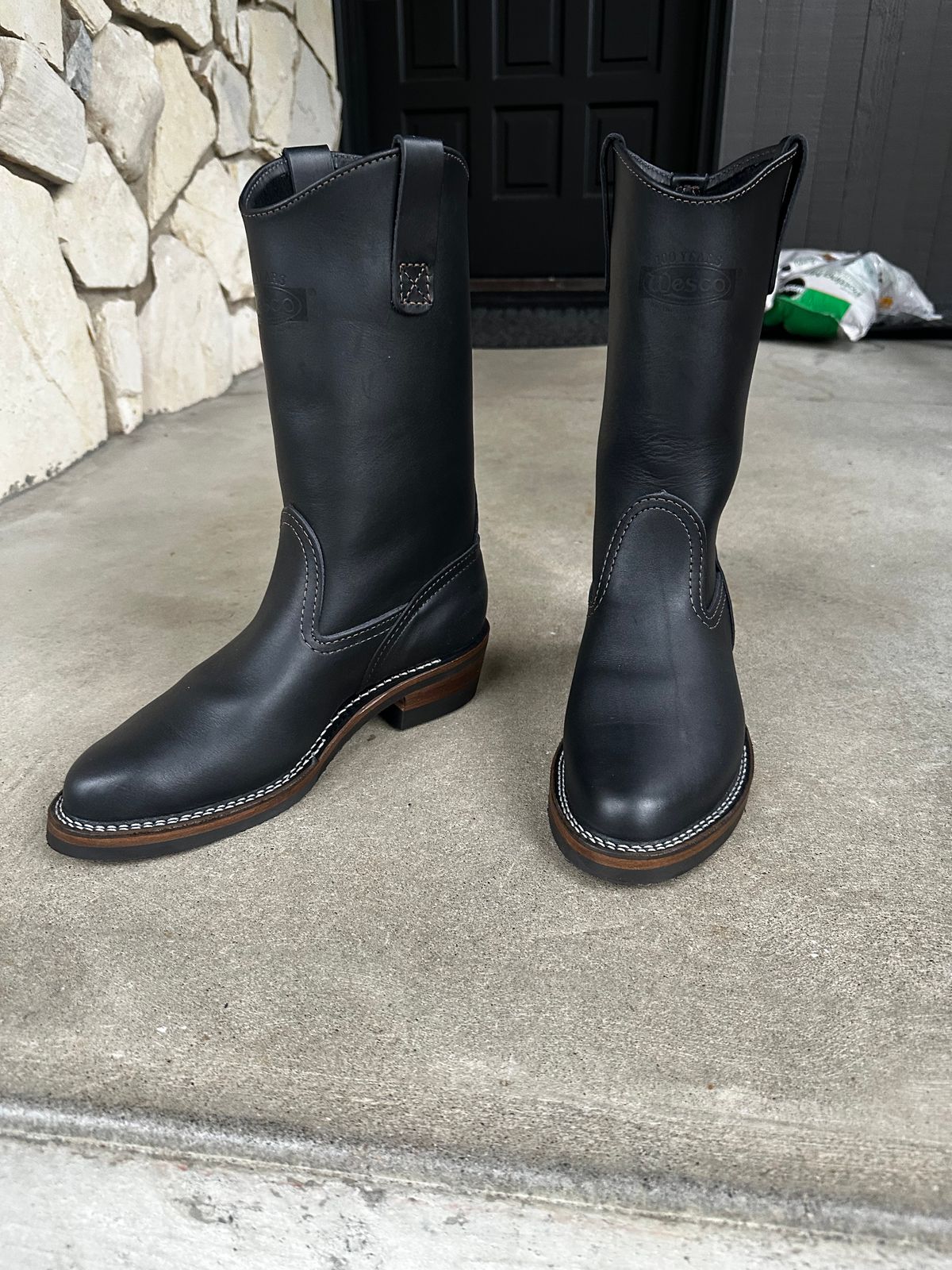 Photo by bbart on November 26, 2025 of the Wesco Morrison in Seidel Black Oil Tan.