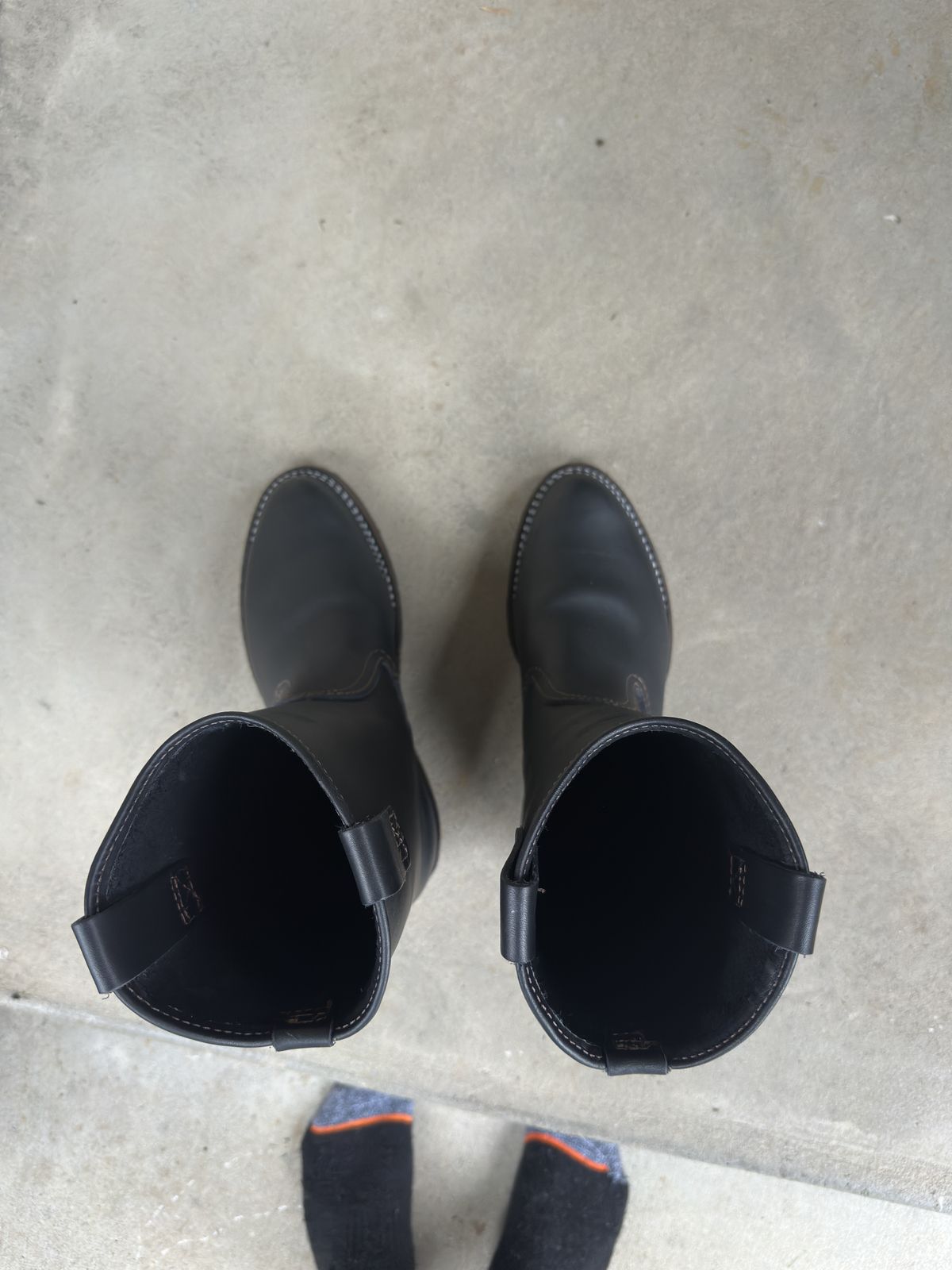 Photo by bbart on November 26, 2025 of the Wesco Morrison in Seidel Black Oil Tan.