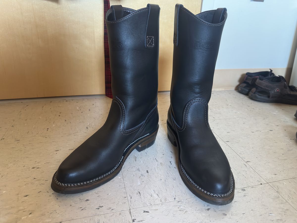 Photo by bbart on January 15, 2026 of the Wesco Morrison in Seidel Black Oil Tan.