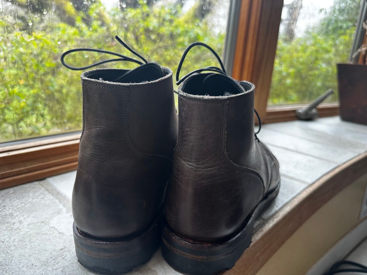 Photo by bbart on March 14, 2025 of the Viberg Service Boot PCT in Maryam 1071 Port Vitello Calf Nubuck.