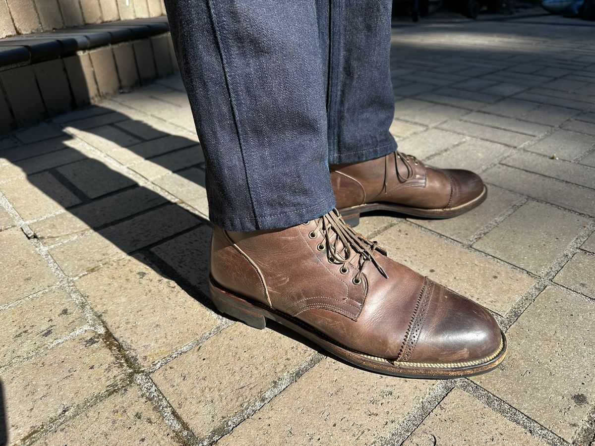 Photo by bbart on July 29, 2025 of the Viberg Service Boot PCT in Maryam 1071 Port Vitello Calf Nubuck.