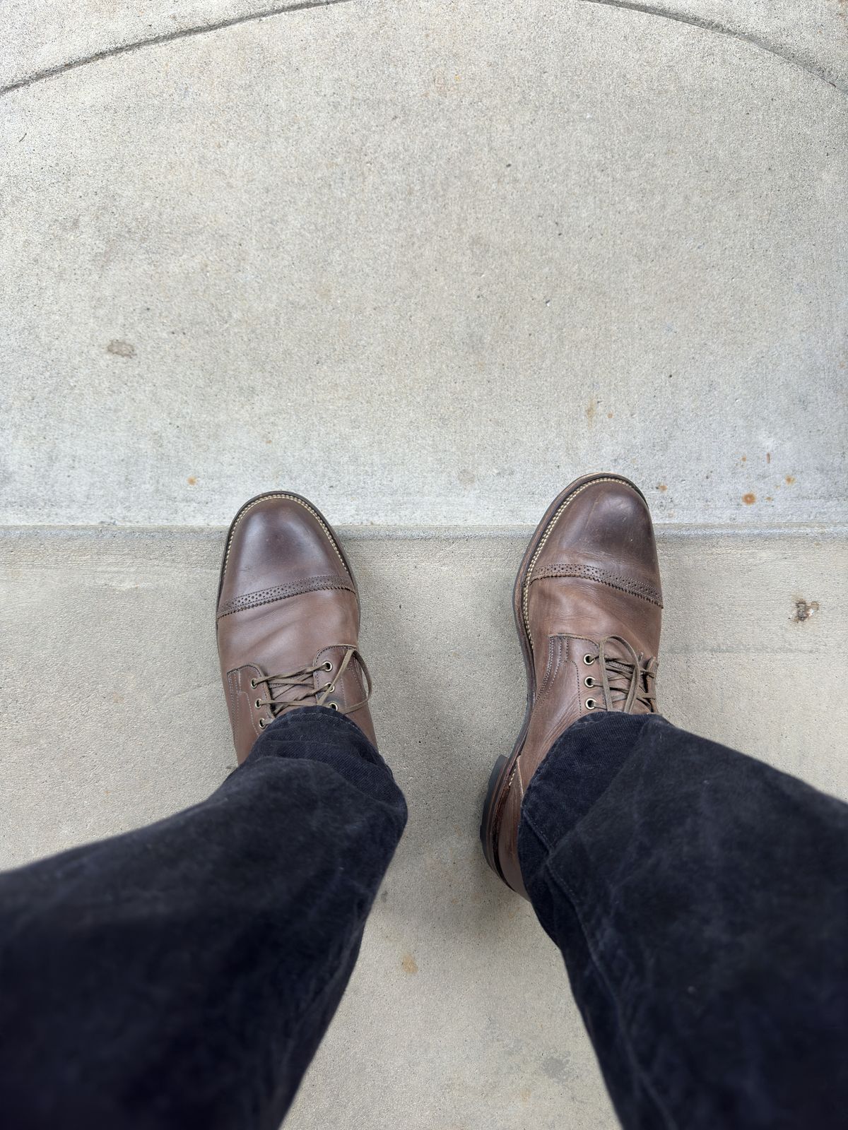 Photo by bbart on August 14, 2025 of the Viberg Service Boot PCT in Maryam 1071 Port Vitello Calf Nubuck.