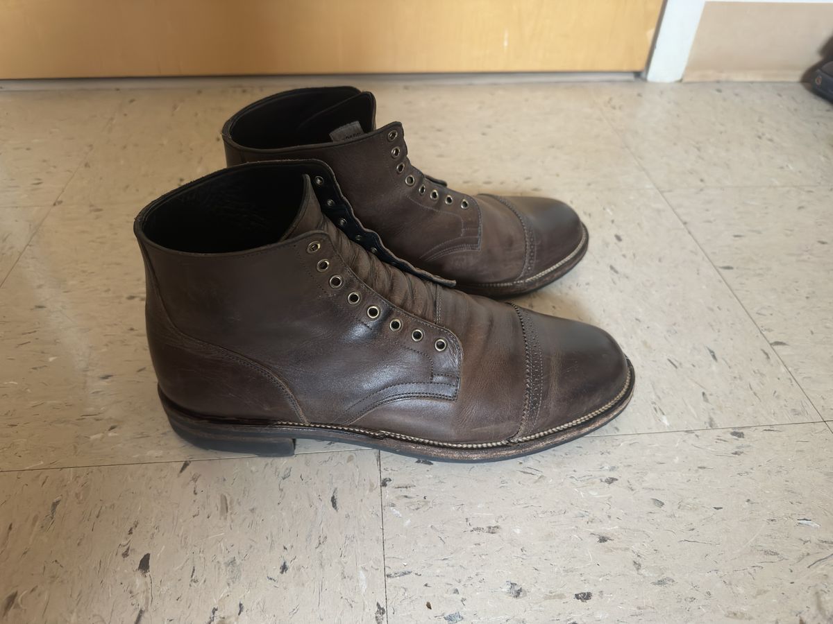 Photo by bbart on January 17, 2026 of the Viberg Service Boot PCT in Maryam 1071 Port Vitello Calf Nubuck.
