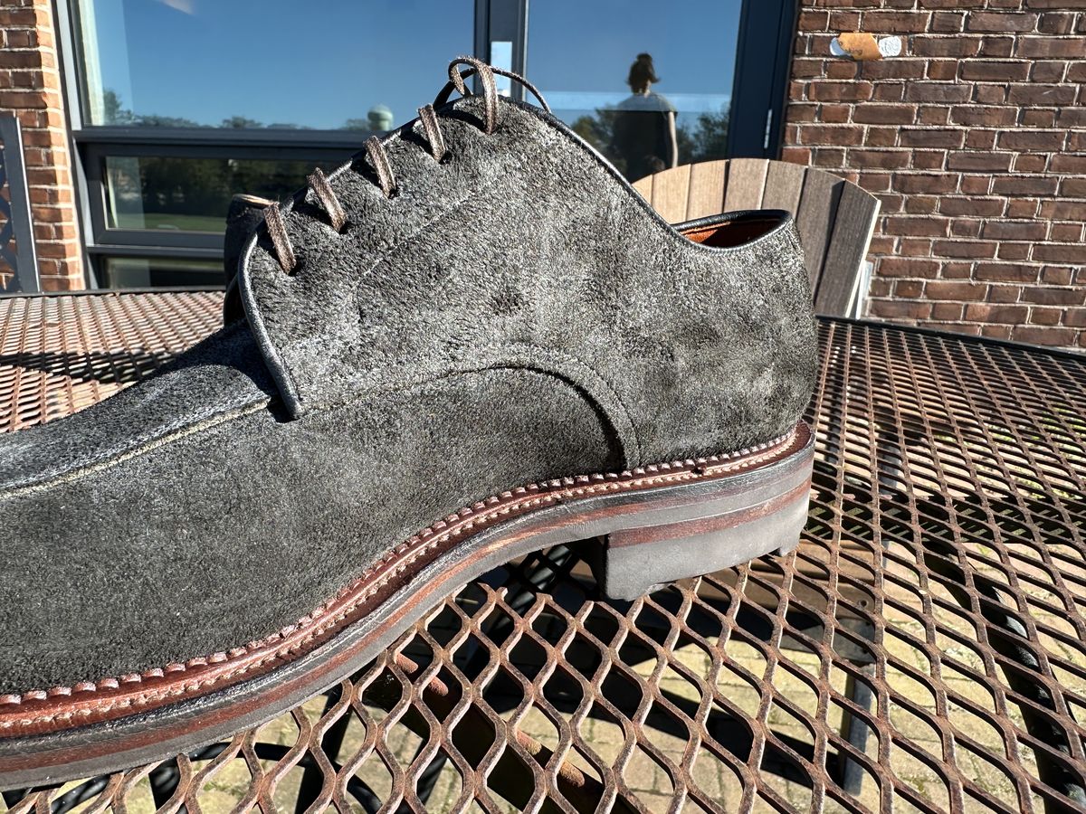Photo by bbart on October 16, 2025 of the Viberg Savoy Split-Toe in Horween Earth Chamois Roughout.